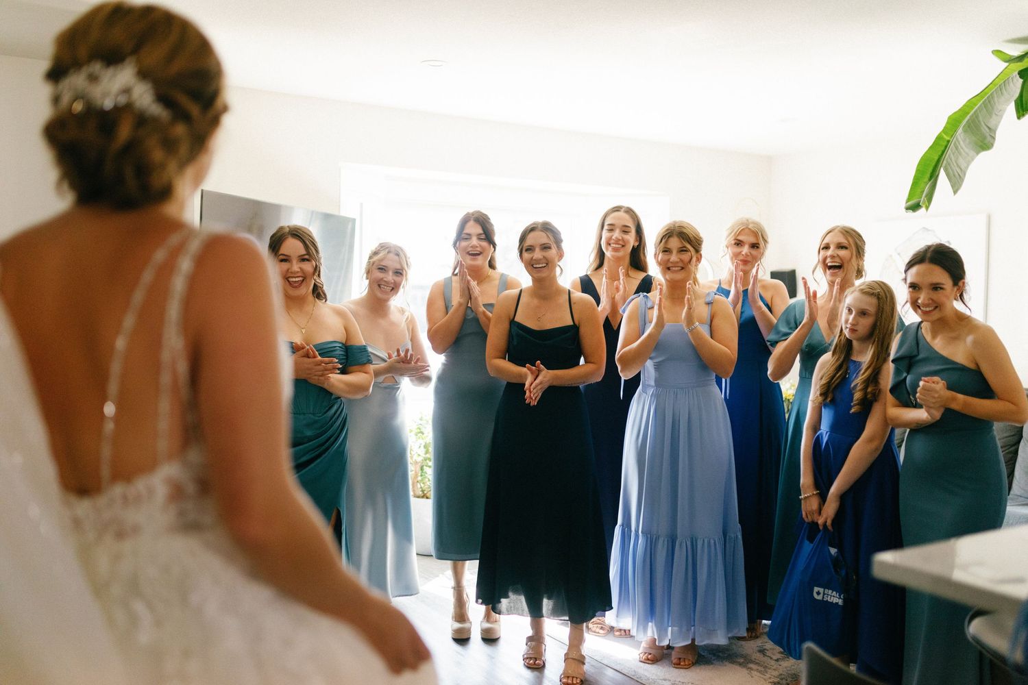 bride's first look with her bridesmaids