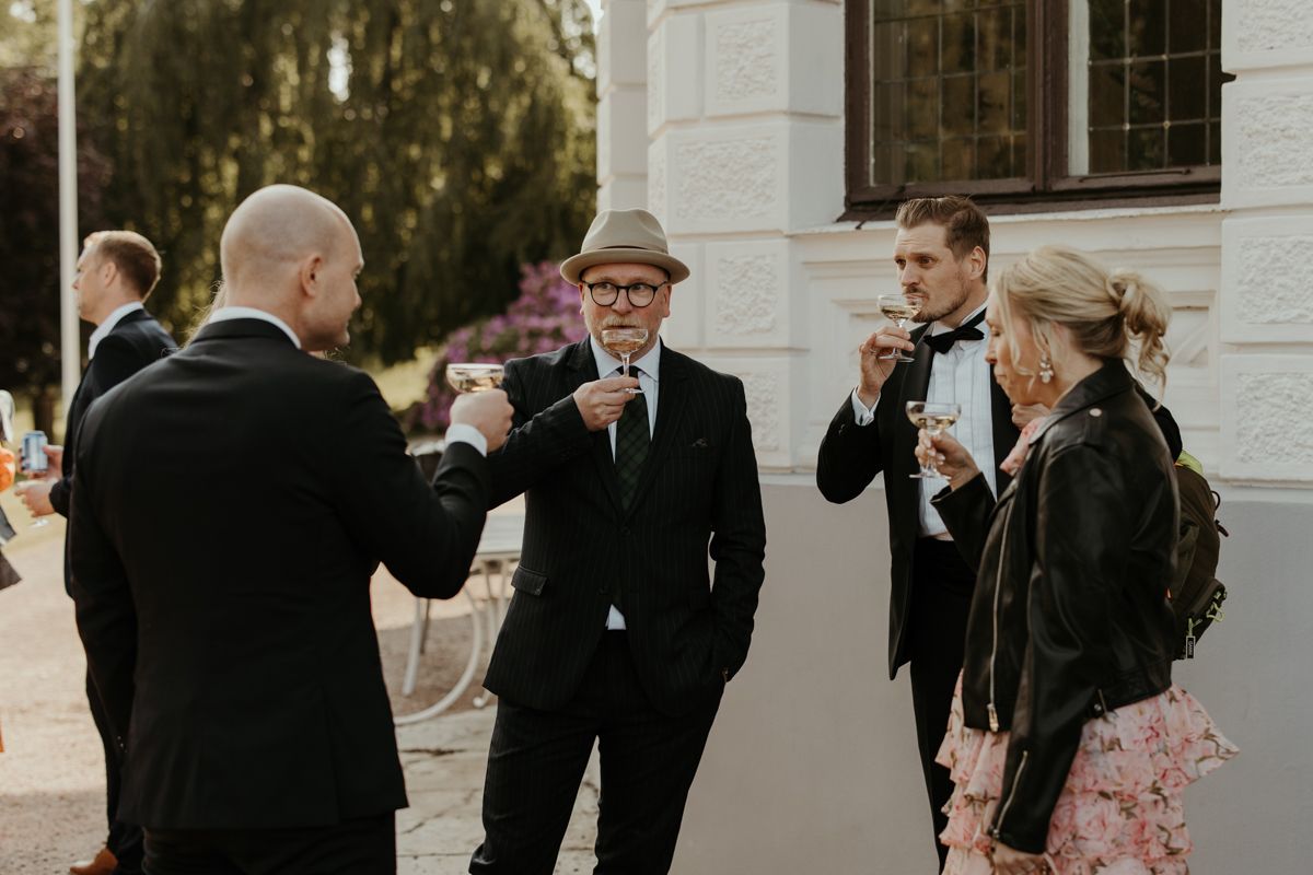 Bröllop på Överås slott i Göteborg, maj 2025. Foto: Grevholm Photography.