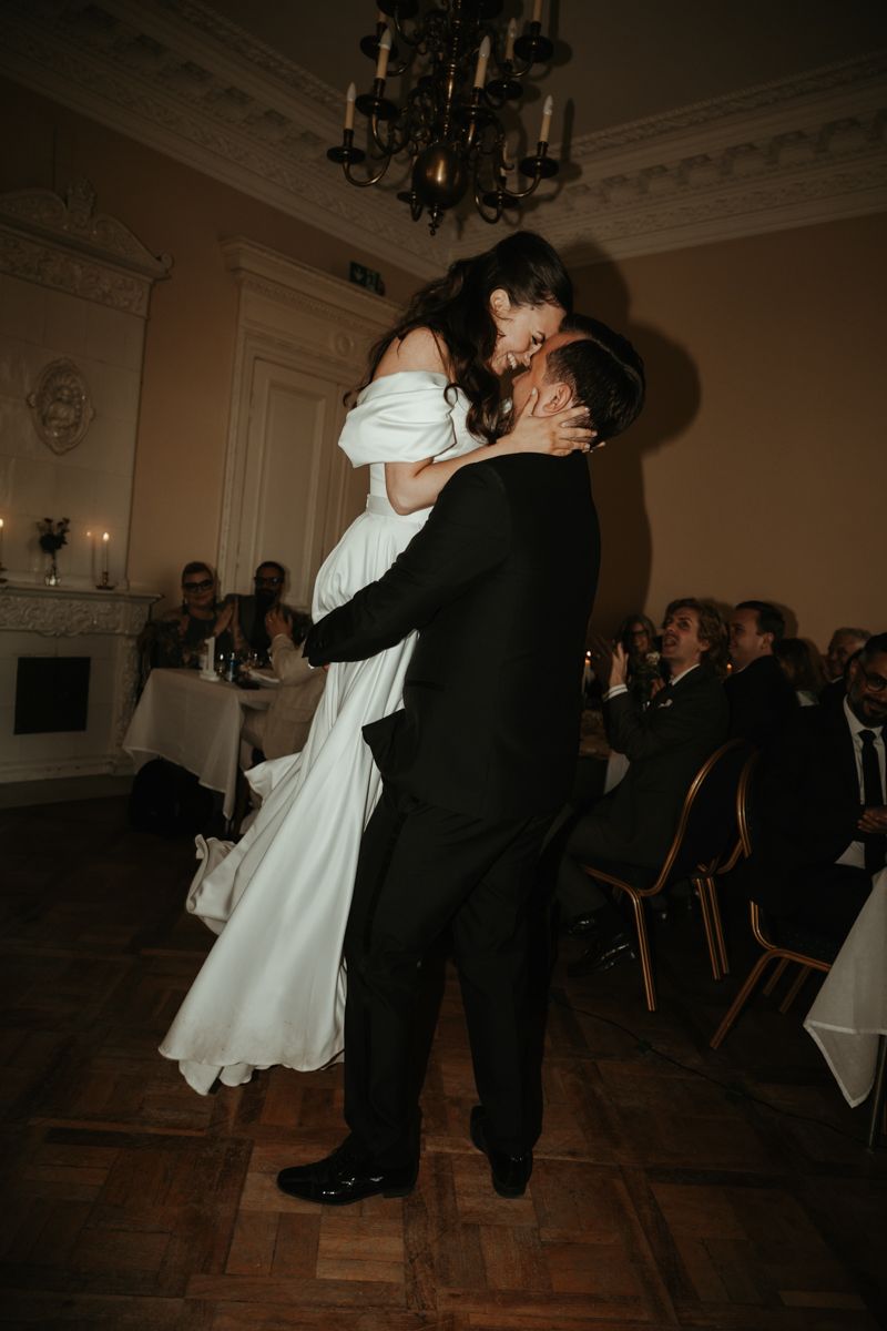 Bröllop på Överås slott i maj 2025. Foto: Grevholm Photography.