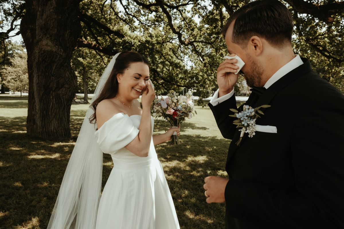 Bröllop på Överås slott i Göteborg, maj 2025. Foto: Grevholm Photography.