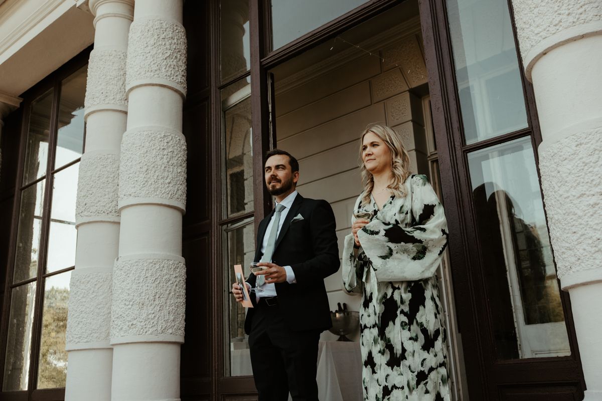 Bröllop på Överås slott i Göteborg, maj 2025. Foto: Grevholm Photography.