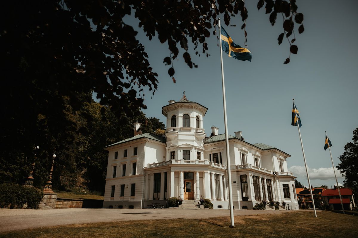 Bröllop på Överås slott i Göteborg, maj 2025. Foto: Grevholm Photography.
