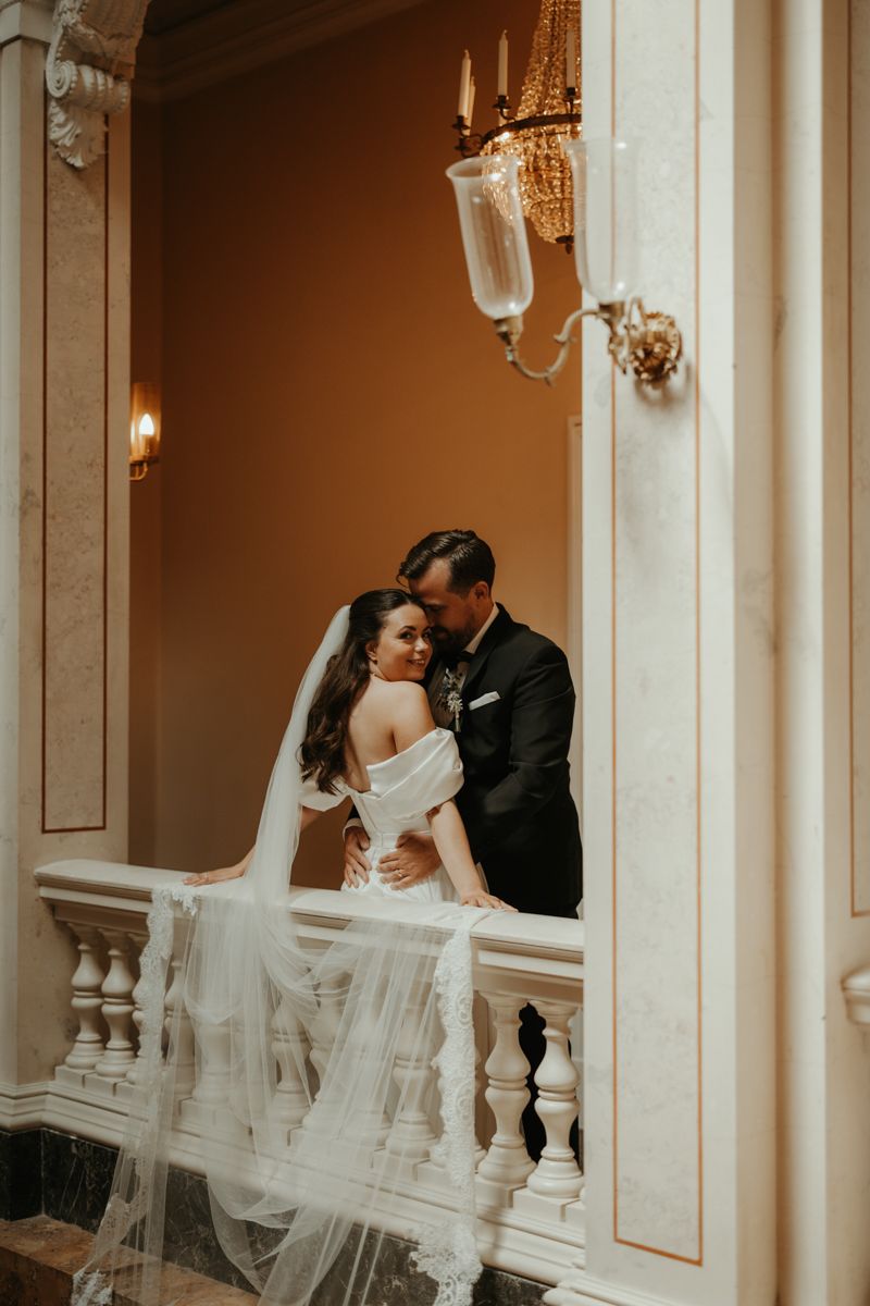 Bröllop på Överås slott i Göteborg, maj 2025. Foto: Grevholm Photography.