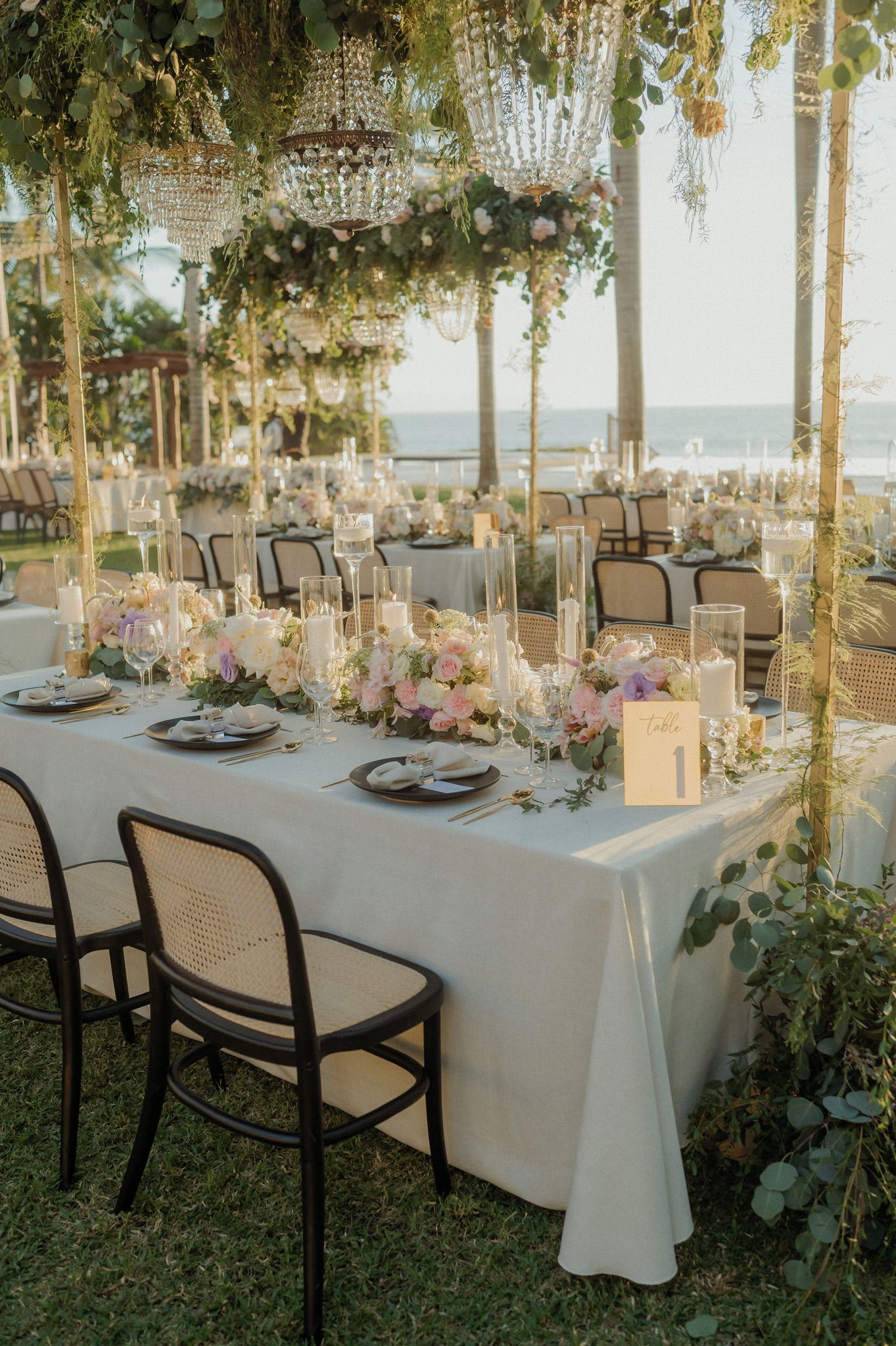 Puerto Vallarta weddings, wedding photographer, vallarta weddings, bride inspiration, luxury wed, jorge tse wedding photographer, documental