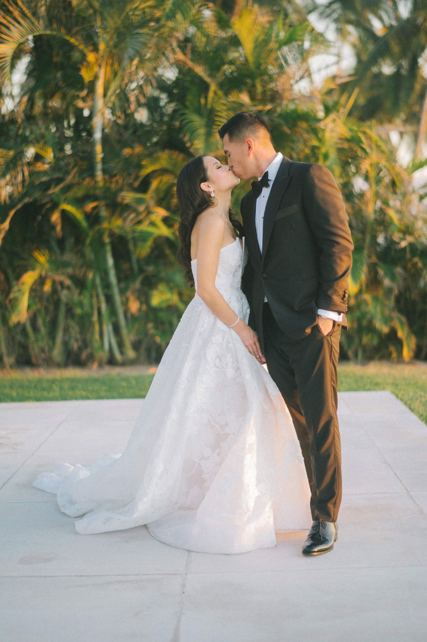 Puerto Vallarta weddings, wedding photographer, vallarta weddings, bride inspiration, luxury wed, jorge tse wedding photographer, documental
