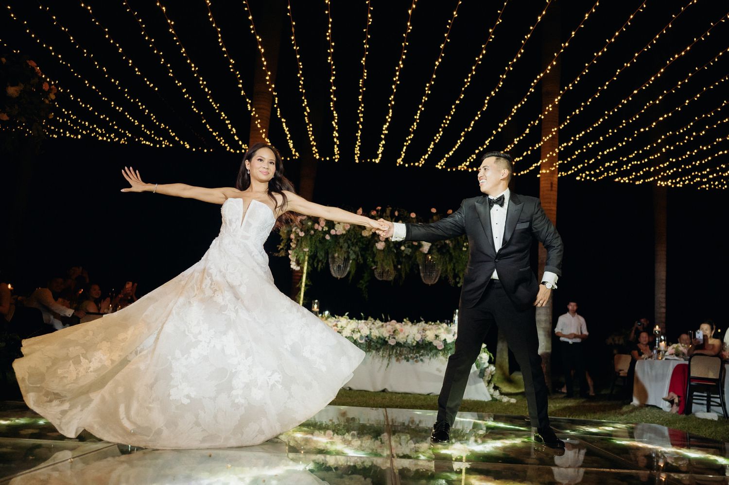 Puerto Vallarta weddings, wedding photographer, vallarta weddings, bride inspiration, luxury wed, jorge tse wedding photographer, documental