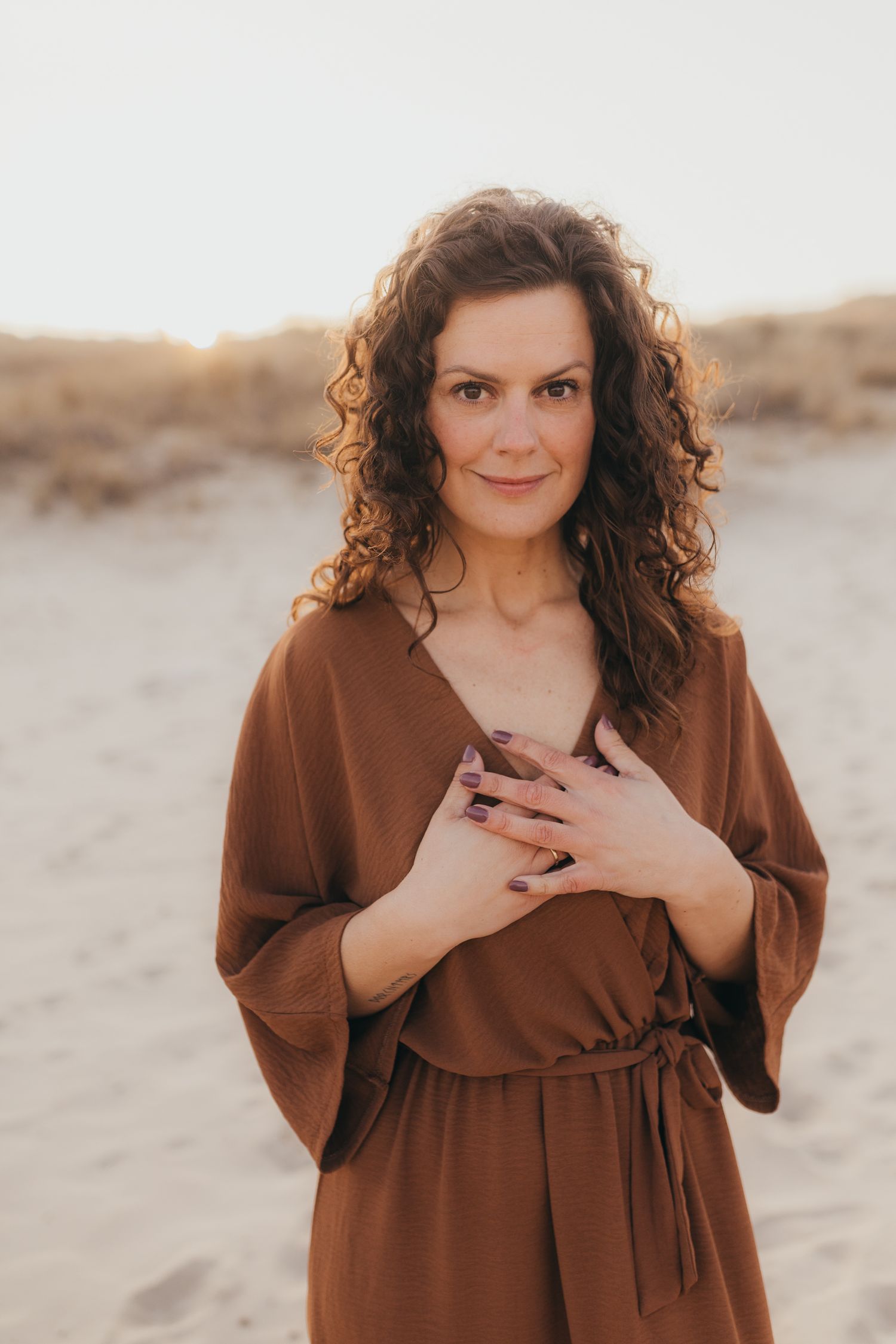 Fotoshoot op Scheveningen voor vrouwelijke ondernemer