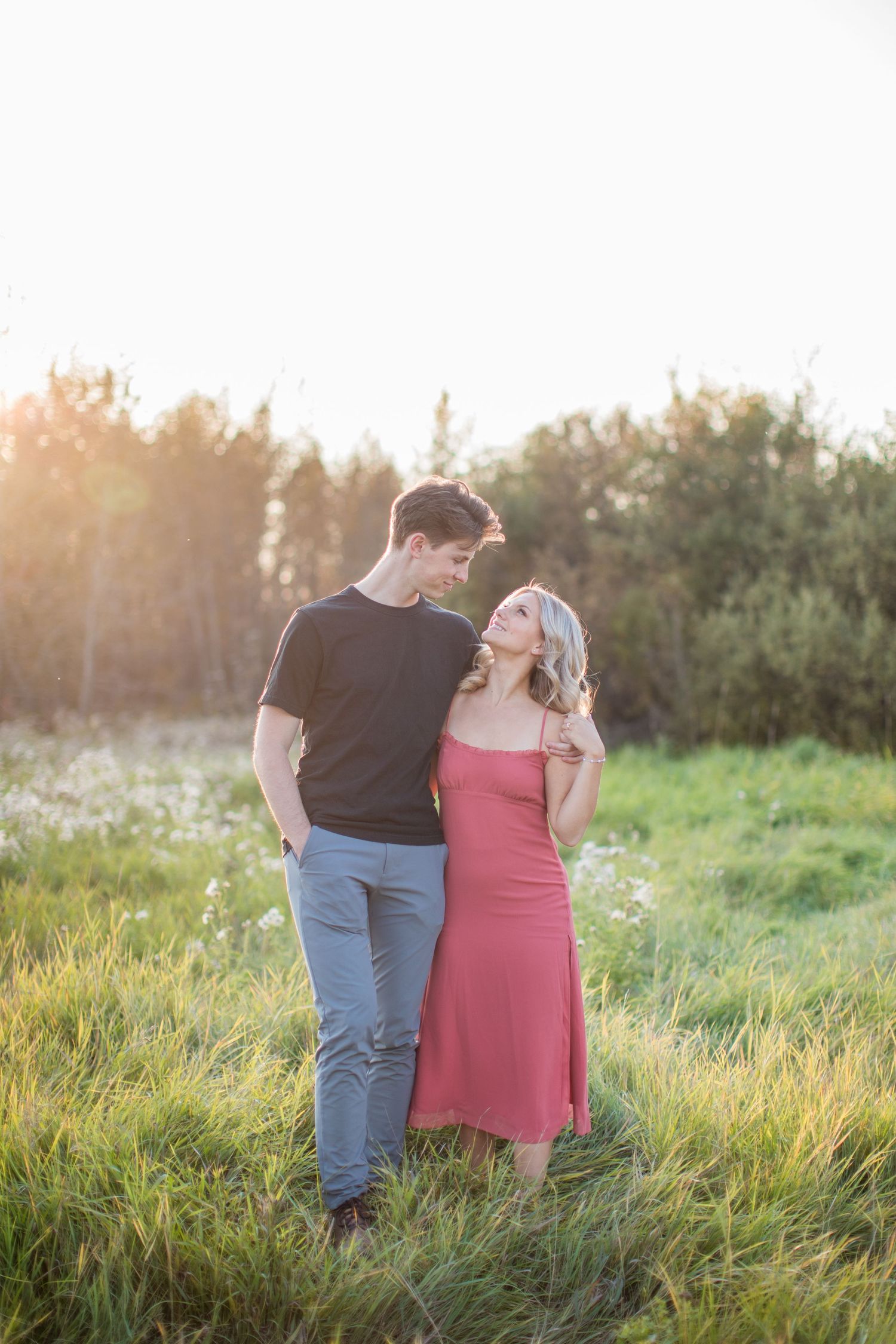 Two people photographed by Zoe Lauren Photography