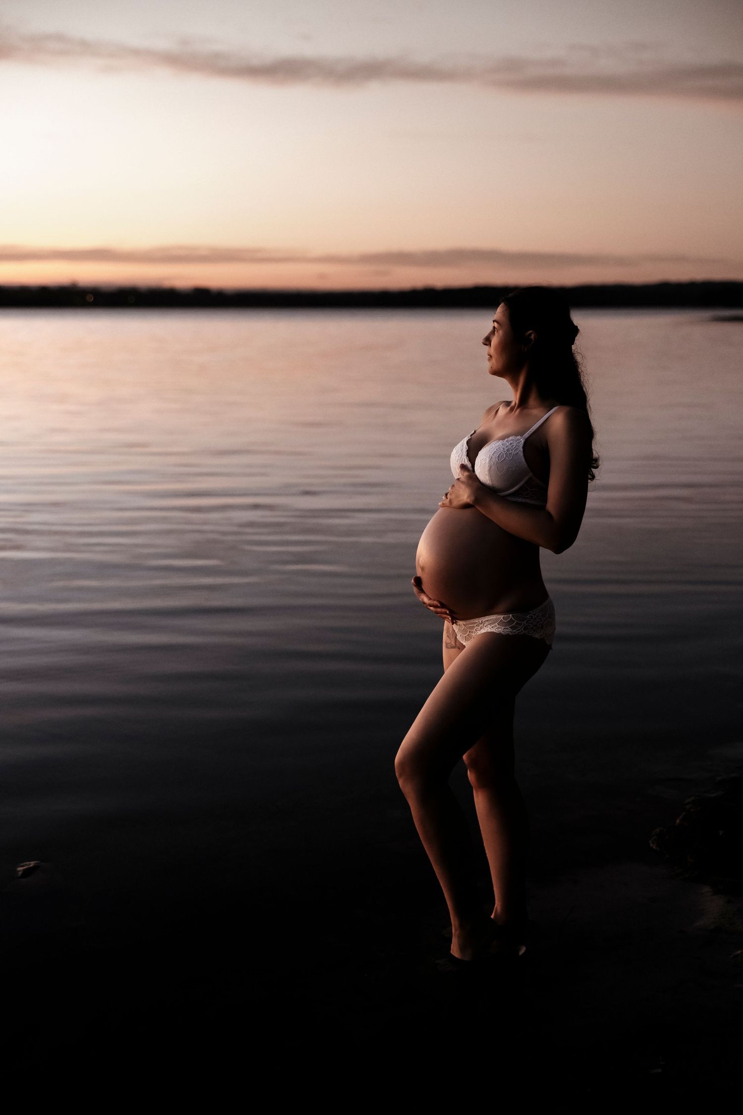 Shoalhaven Maternity Photography- South Coast, Jervis Bay NSW- Shoalhaven Maternity Photographer Claire Frances Photography- Blue Hour