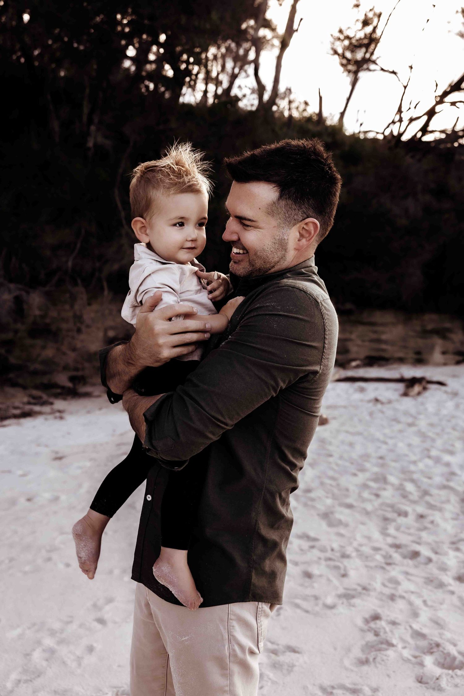 Family Photography Shoalhaven & Jervis Bay - Shoalhaven photographer Claire Frances photography