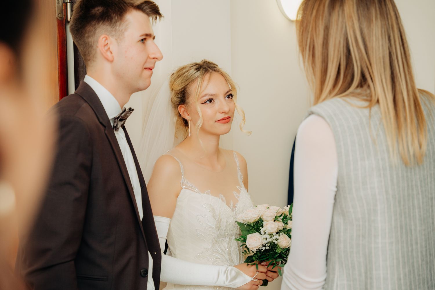 Emocjonalna fotografia ślubna – moment przysięgi, radość, wzruszenie i miłość. Reportaż ślubny, który zatrzymuje najpiękniejsze chwile