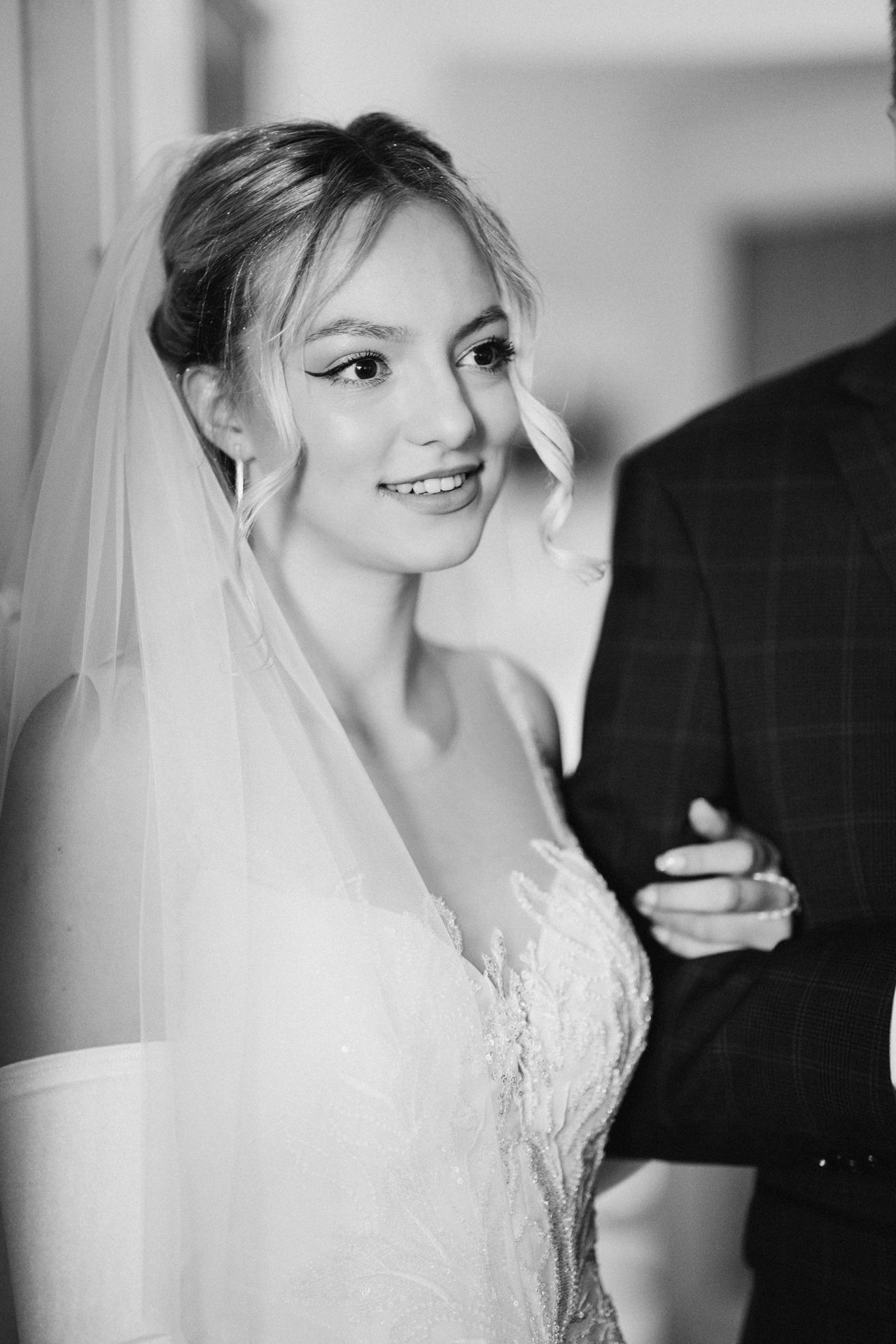 Emocjonalna fotografia ślubna – moment przysięgi, radość, wzruszenie i miłość. Reportaż ślubny, który zatrzymuje najpiękniejsze chwile