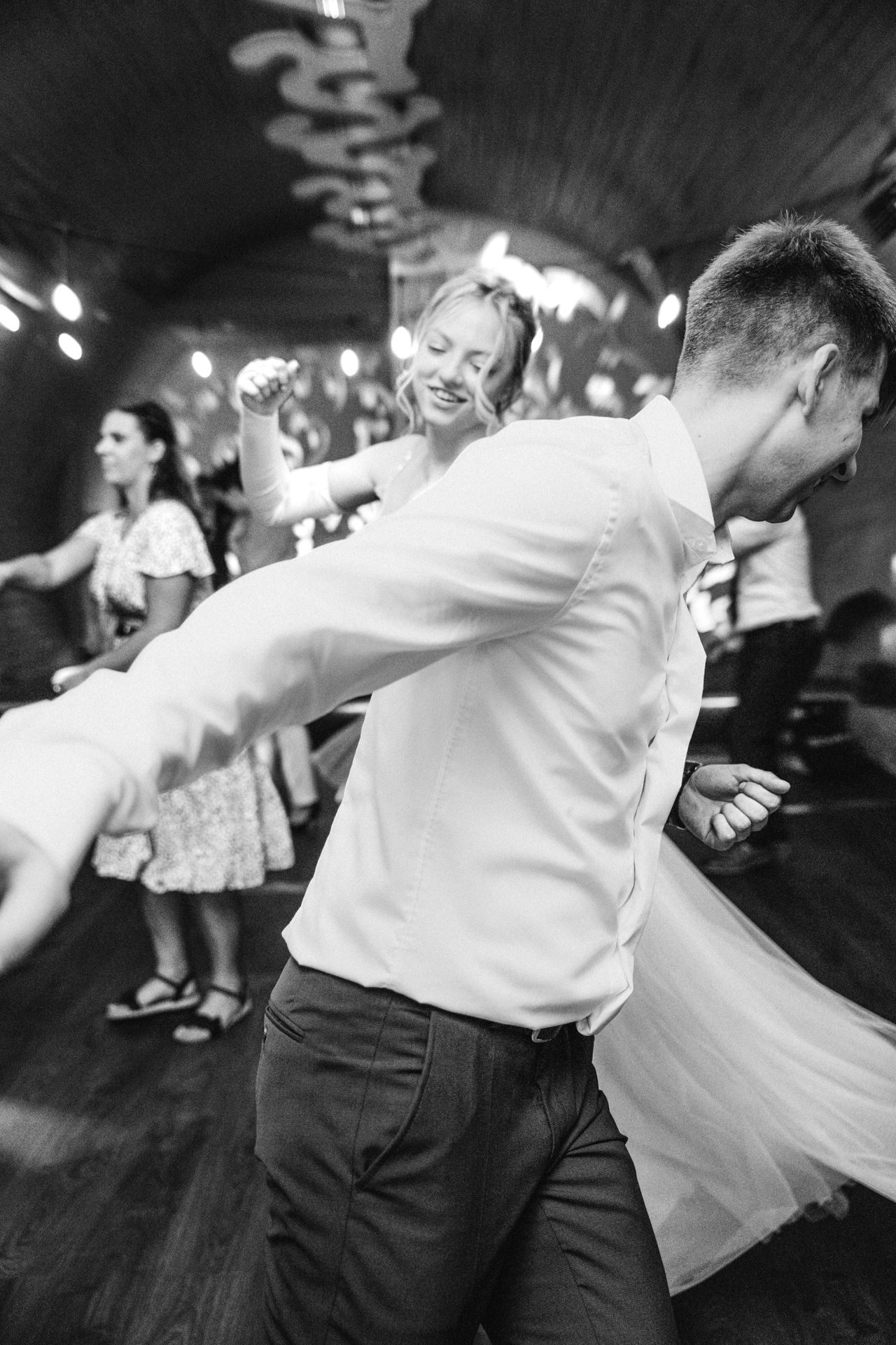 Emocjonalna fotografia ślubna – moment przysięgi, radość, wzruszenie i miłość. Reportaż ślubny, który zatrzymuje najpiękniejsze chwile
