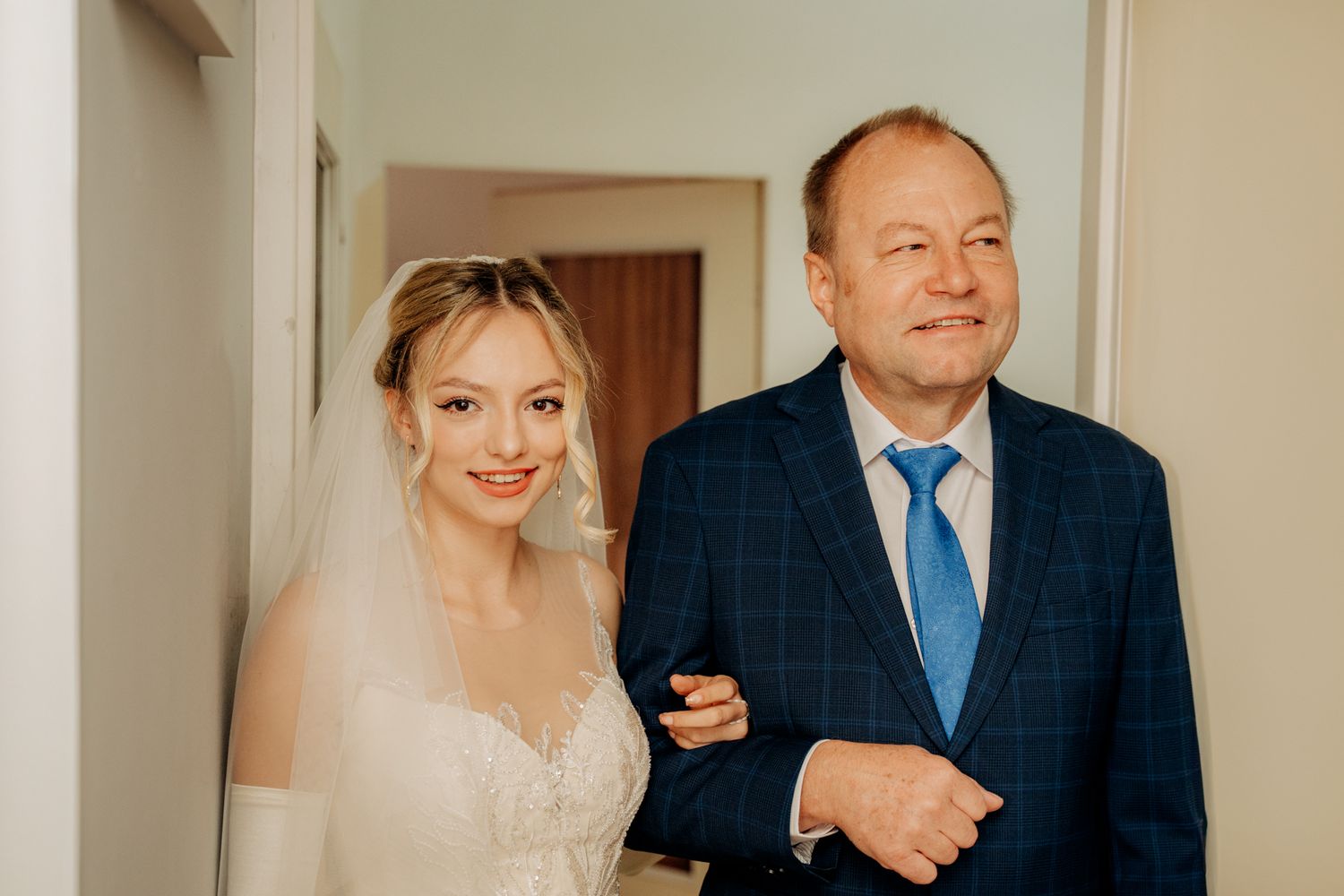 Emocjonalna fotografia ślubna – moment przysięgi, radość, wzruszenie i miłość. Reportaż ślubny, który zatrzymuje najpiękniejsze chwile