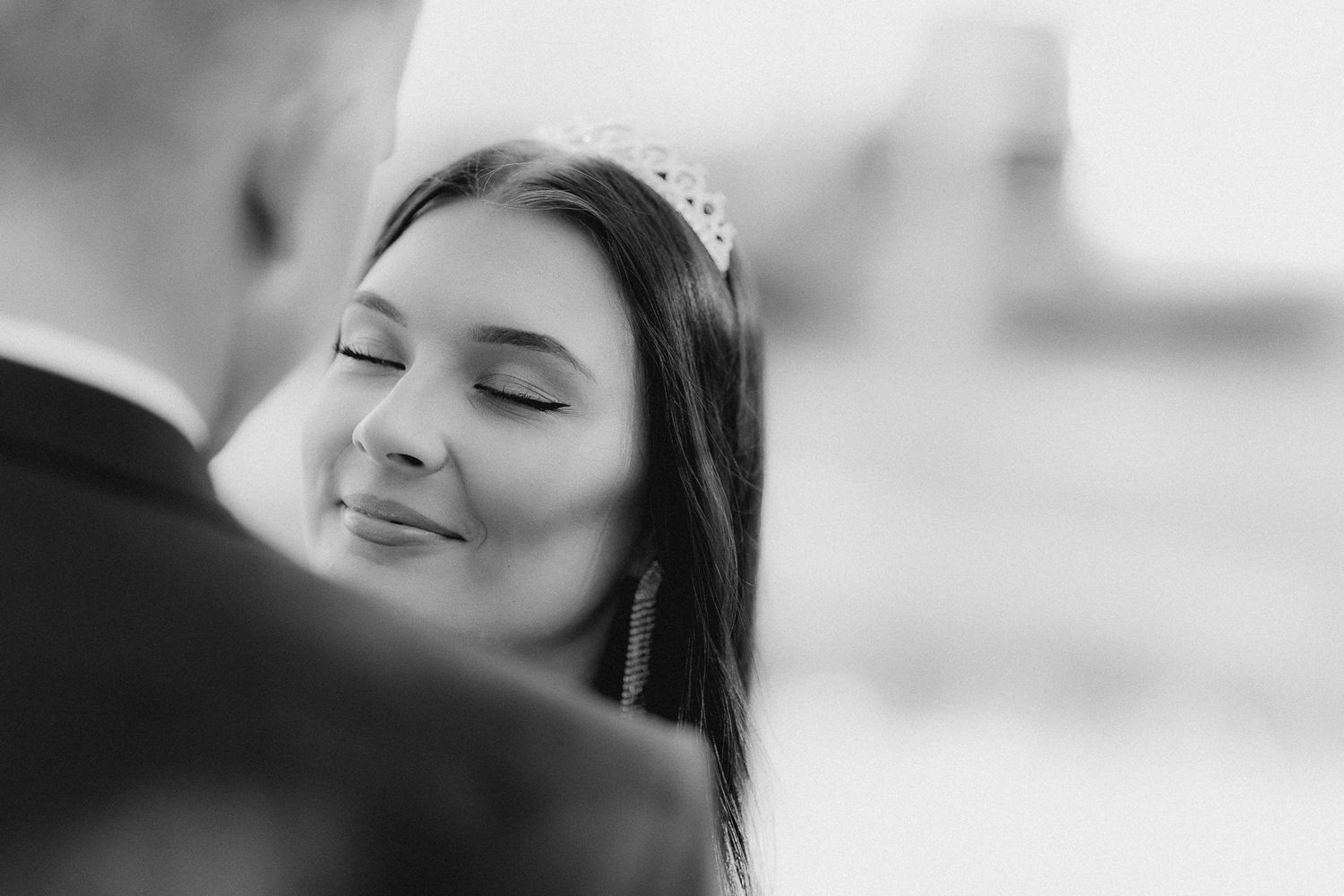 Emocjonalna fotografia ślubna – moment przysięgi, radość, wzruszenie i miłość. Reportaż ślubny, który zatrzymuje najpiękniejsze chwile