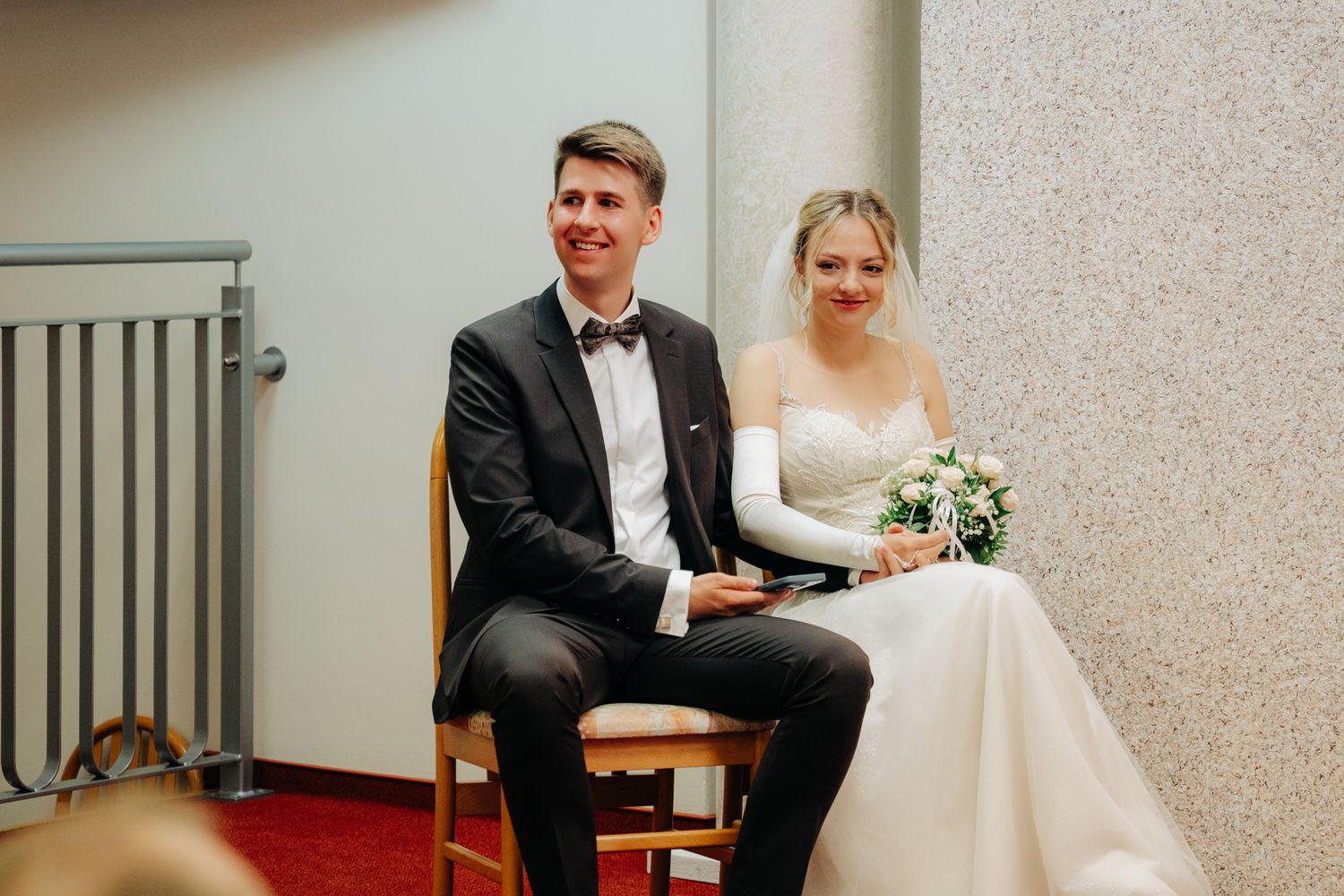 Profesjonalna fotografia portretowa – naturalne światło, autentyczność i piękno w prostocie. Indywidualna sesja, która podkreśla wyjątkowość