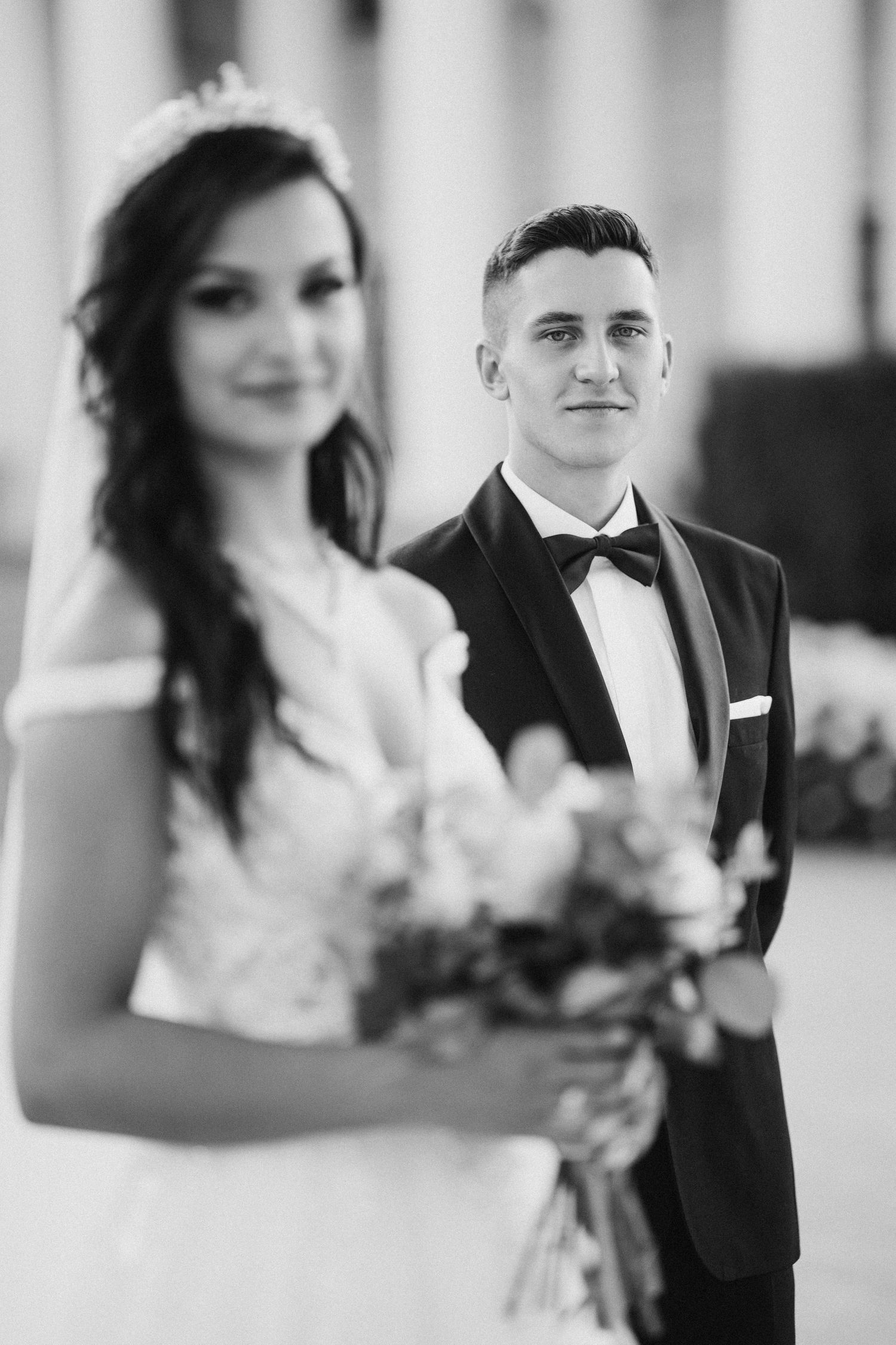 Emocjonalna fotografia ślubna – moment przysięgi, radość, wzruszenie i miłość. Reportaż ślubny, który zatrzymuje najpiękniejsze chwile