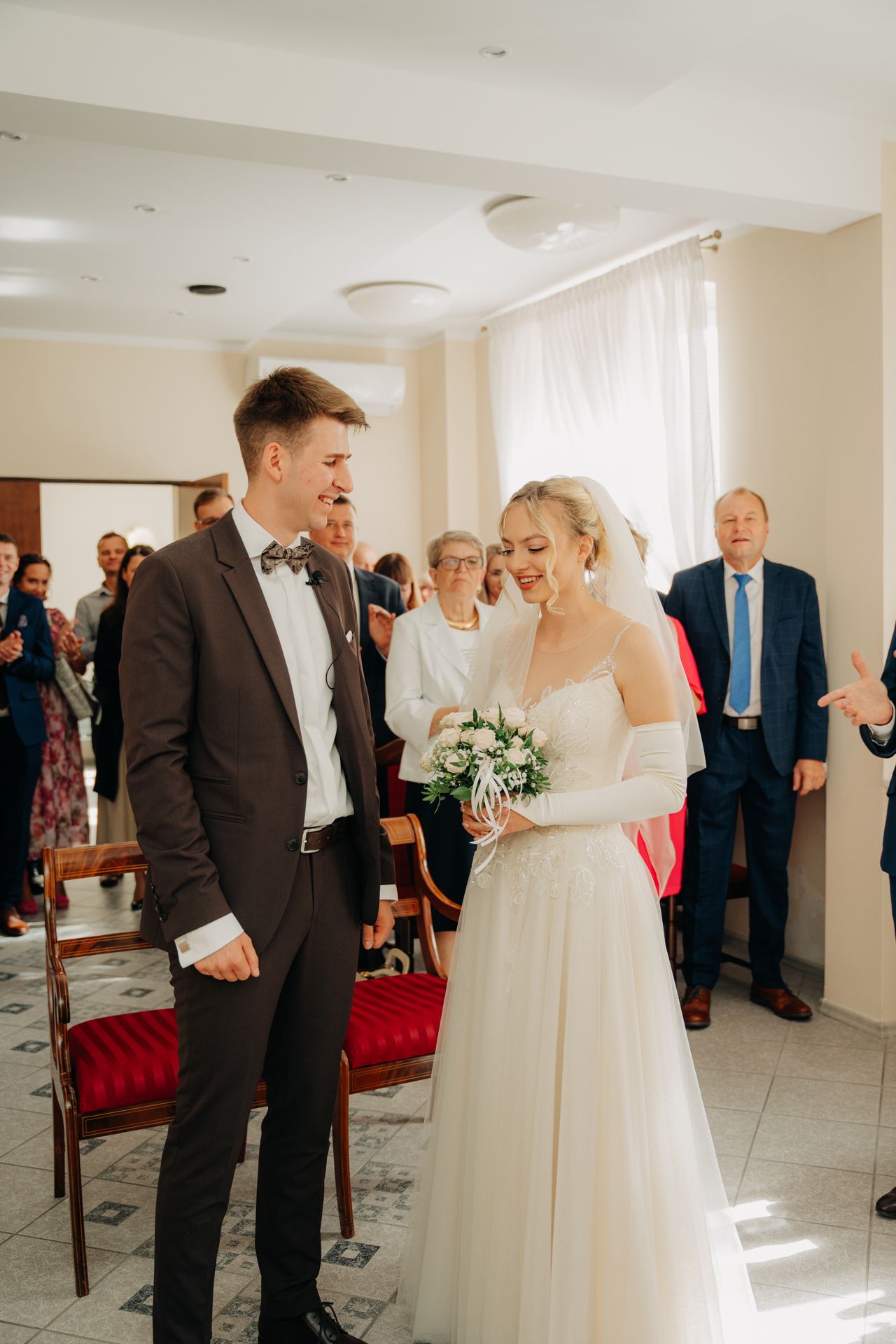 Emocjonalna fotografia ślubna – moment przysięgi, radość, wzruszenie i miłość. Reportaż ślubny, który zatrzymuje najpiękniejsze chwile