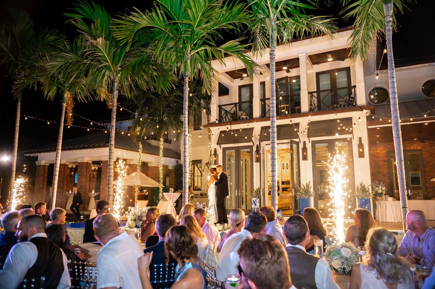 Mansion wedding with luxury wedding photographers in Florida, the Pompano Beach wedding photographers.