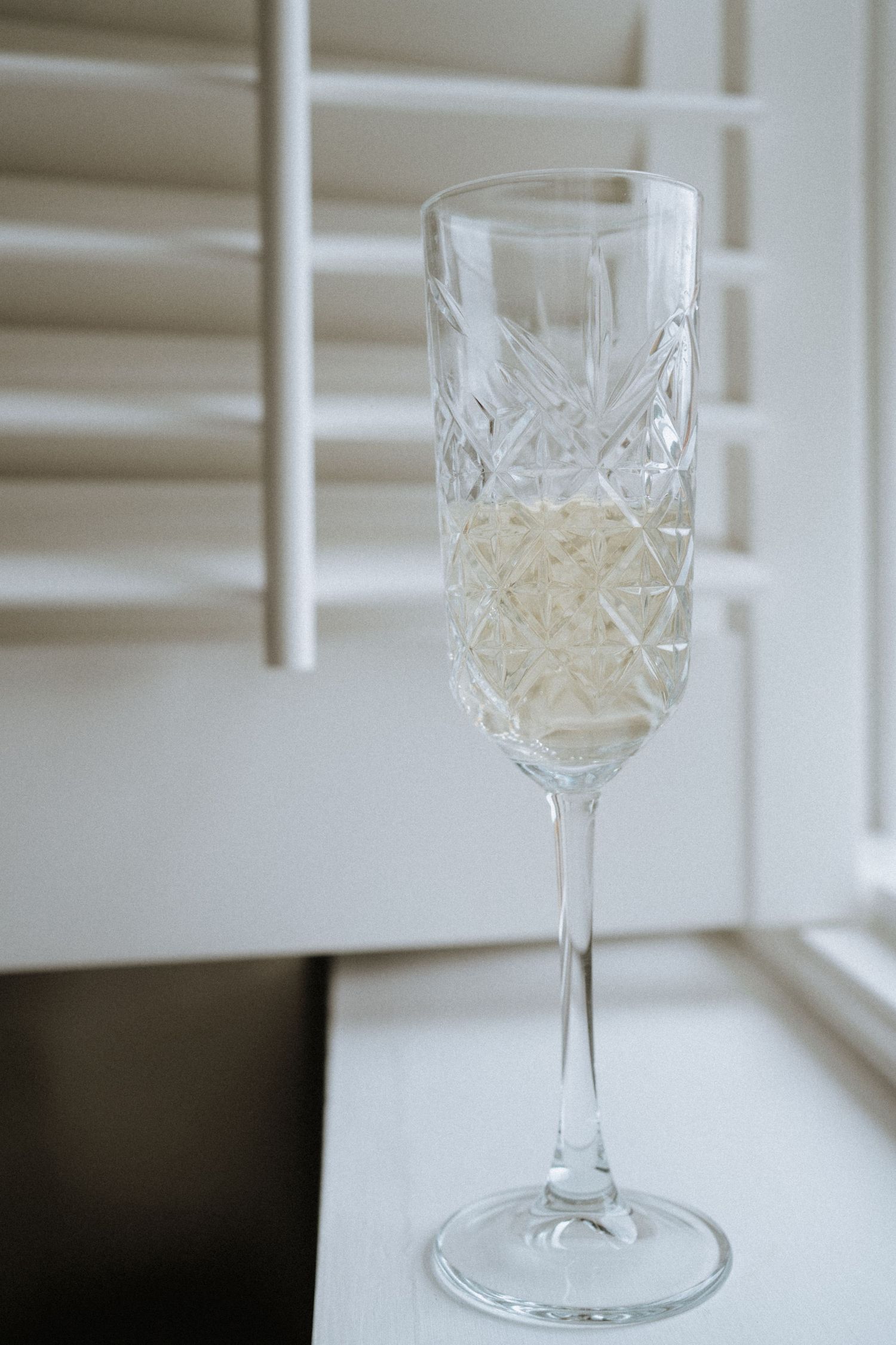 A crystal champagne flute in soft natural light. A bride's champagne.
The Old Vicarage Boutique Hotel, Nottingham, NG25 0NB
