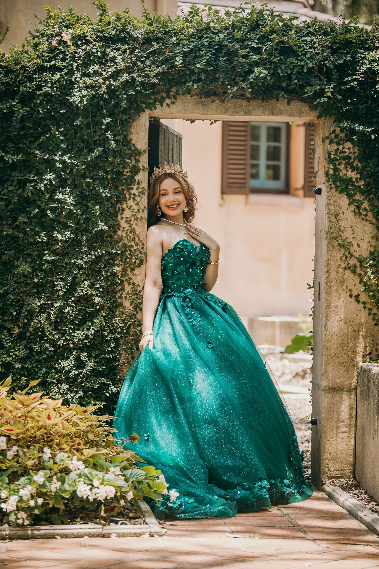 Bok Tower Gardens portrait session for teen birthday.