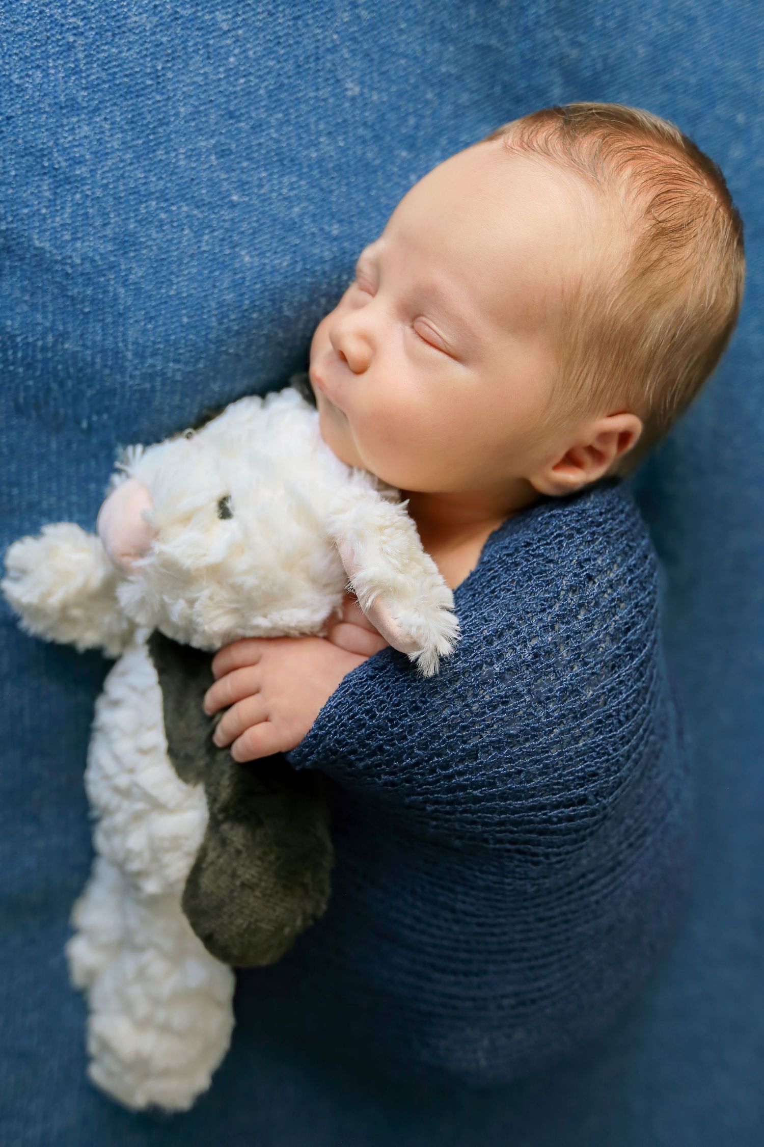 sleeping-baby-newborn-photography-bend-oregon