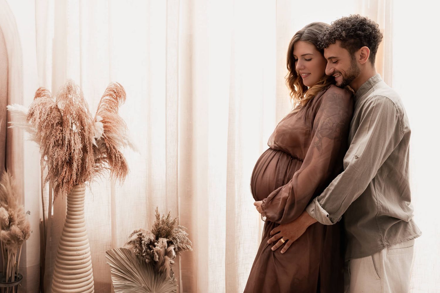fotografia di famiglia a bruino torino. studio fotografico dedicato alla famiglia, gravidanza, bimbi , 4 zampe e coppie. La tua dolce attesa
