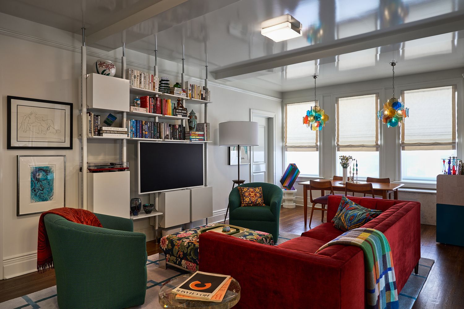 Living room with bespoke furniture in a small Park avenue apartment in NY, design by Studio Vogelsang
