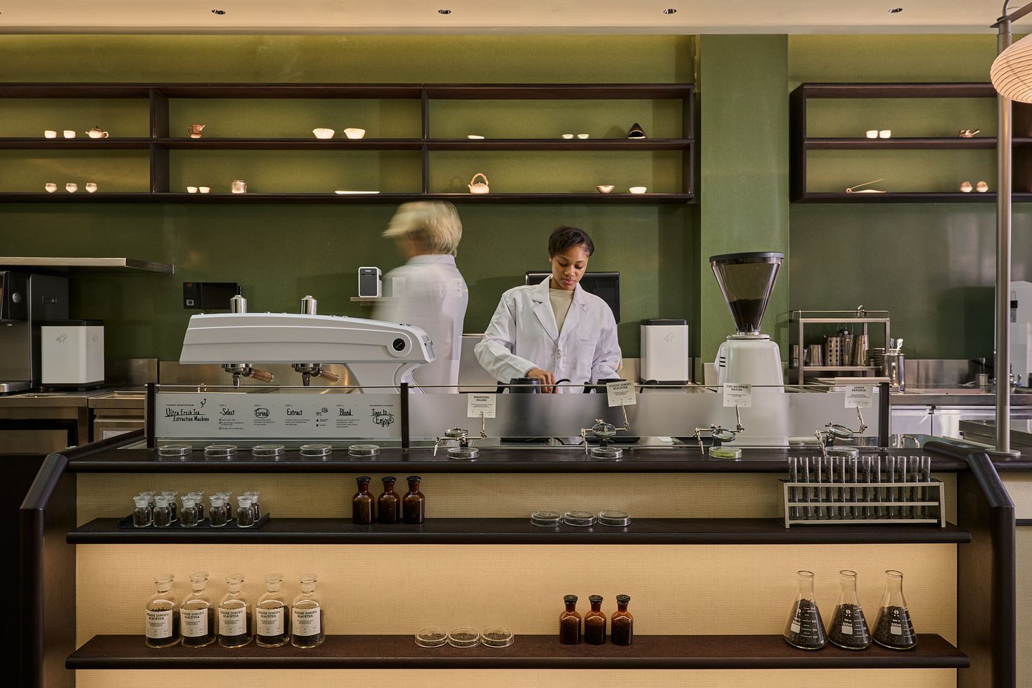 Hey Tea lab, store in Time Square NY