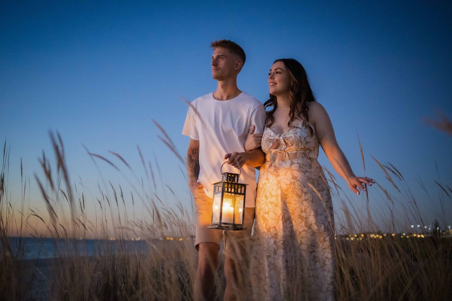 engagement photo, couple photo, christian wedding photographer, christian photographer, engagement session tips, williethowphotography