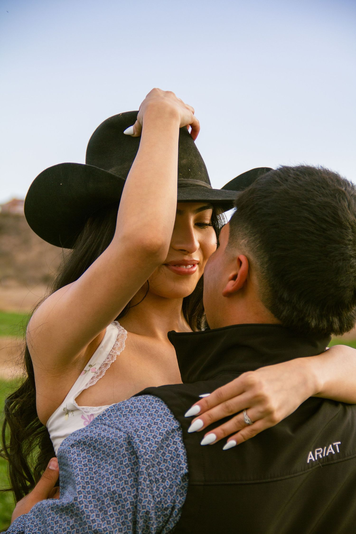 Las Cruces, New Mexico Photographer capturing your love story. Couples, weddings, engagements, proposals, elopements in New Mexico