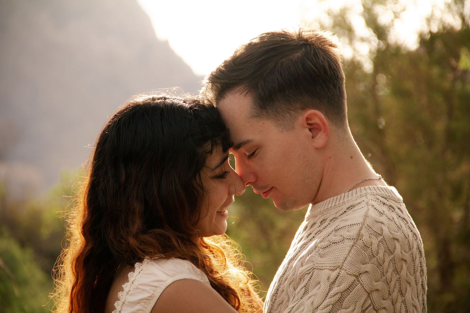 Las Cruces, New Mexico Photographer capturing your love story. Couples, weddings, engagements, proposals, elopements, seniors in New Mexico