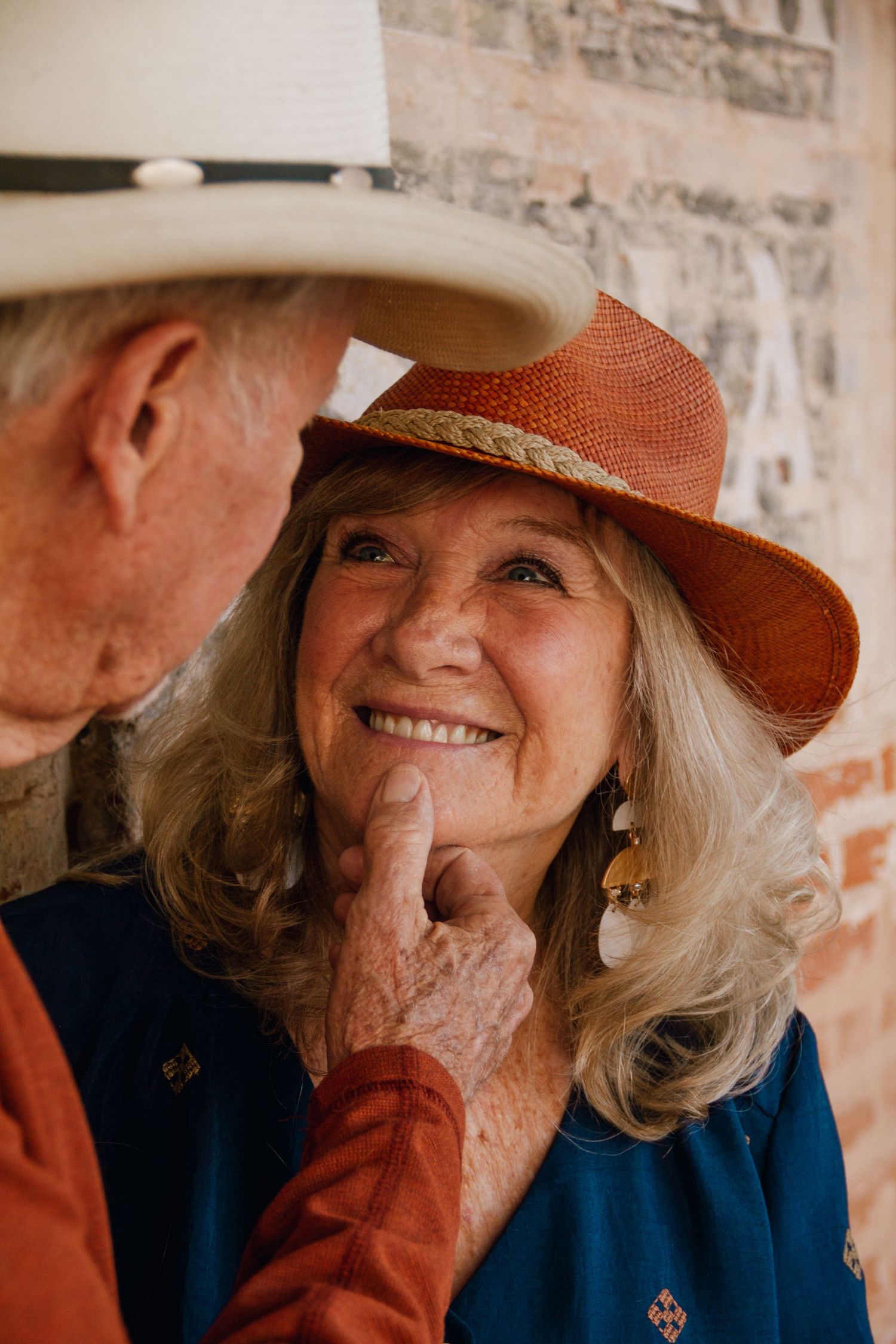 Las Cruces, New Mexico Photographer capturing your love story. Couples, weddings, engagements, proposals, elopements in New Mexico