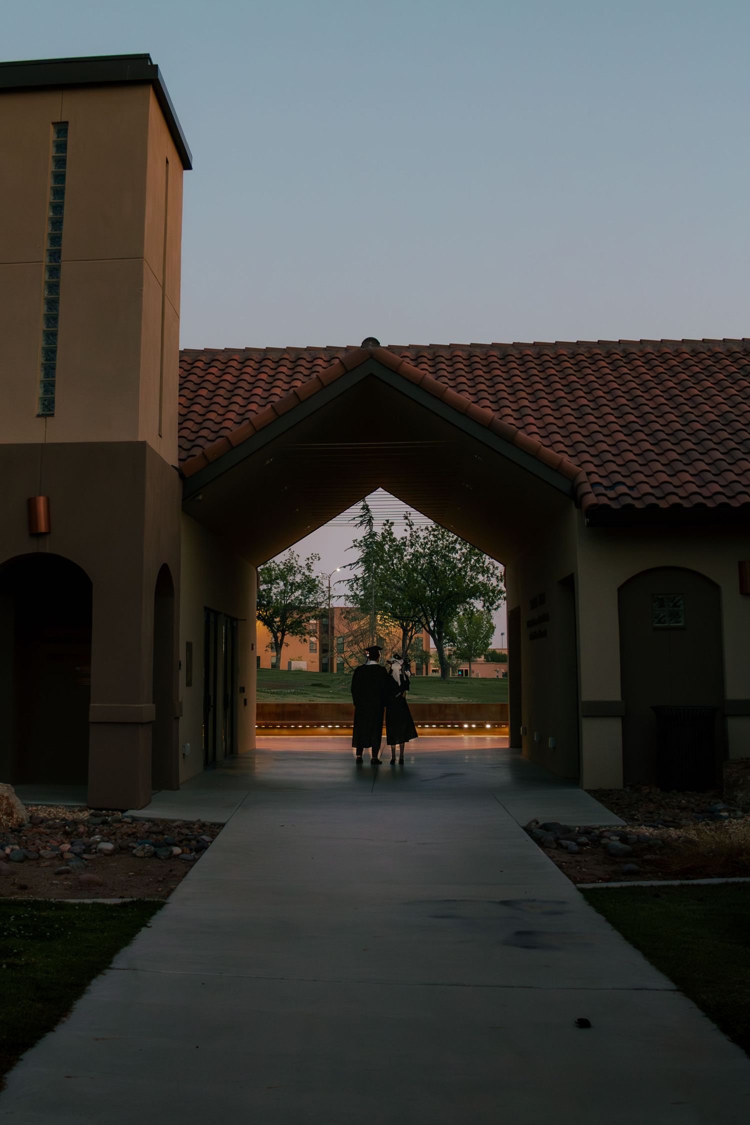 Las Cruces, New Mexico Photographer capturing your love story. Couples, weddings, engagements, proposals, elopements in New Mexico and world