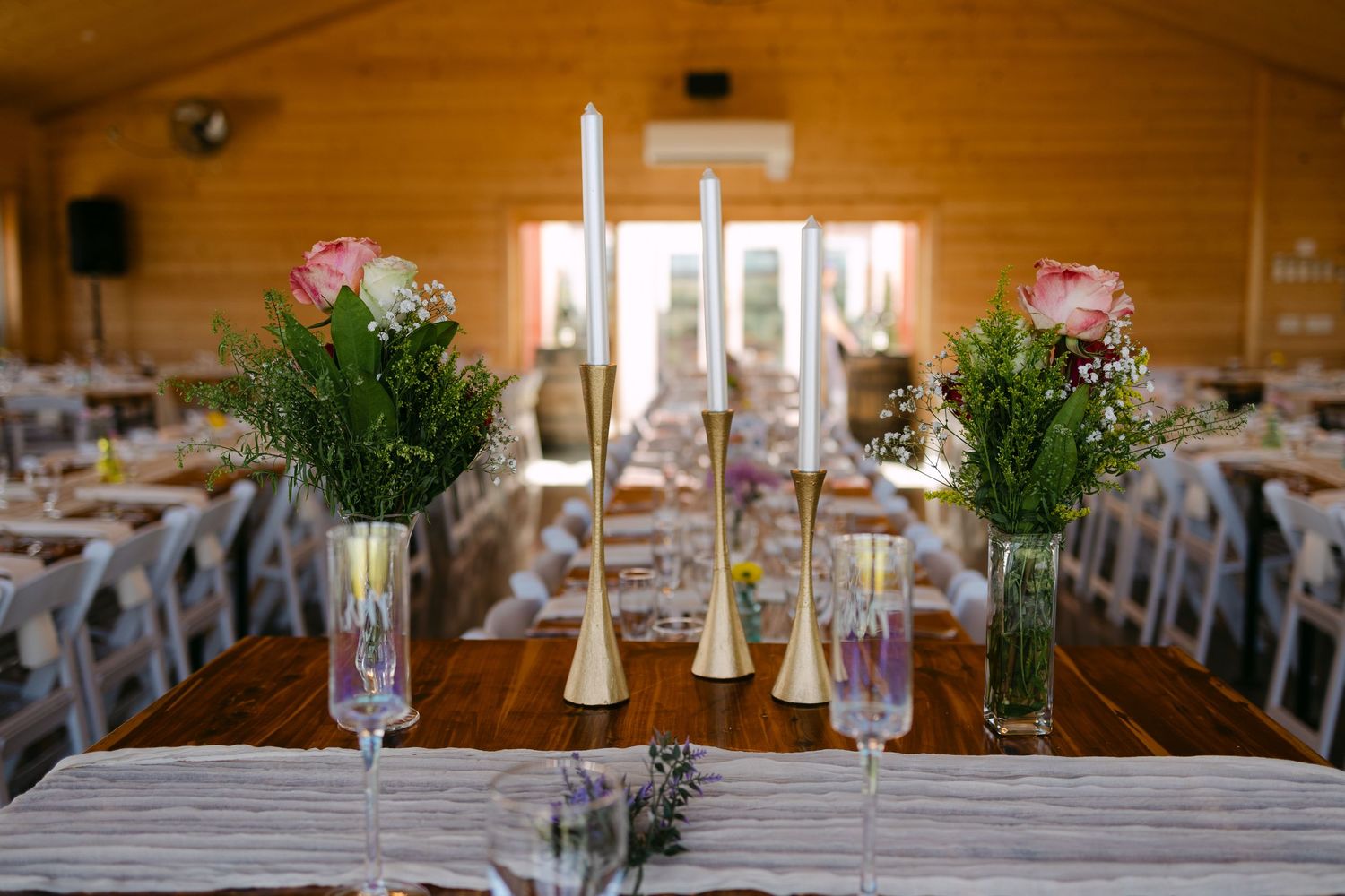 Midwest wedding photography at Sparks Barn with romantic countryside backdrop