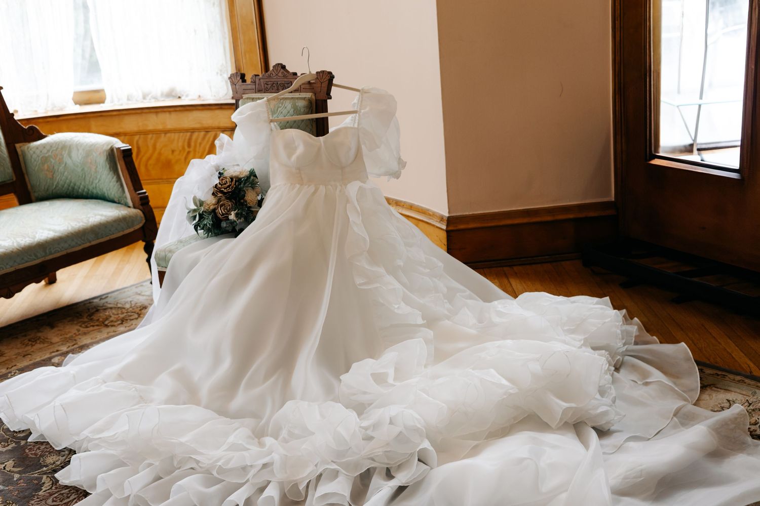 Wedding photography at Joslyn Castle Omaha featuring romantic castle backdrop