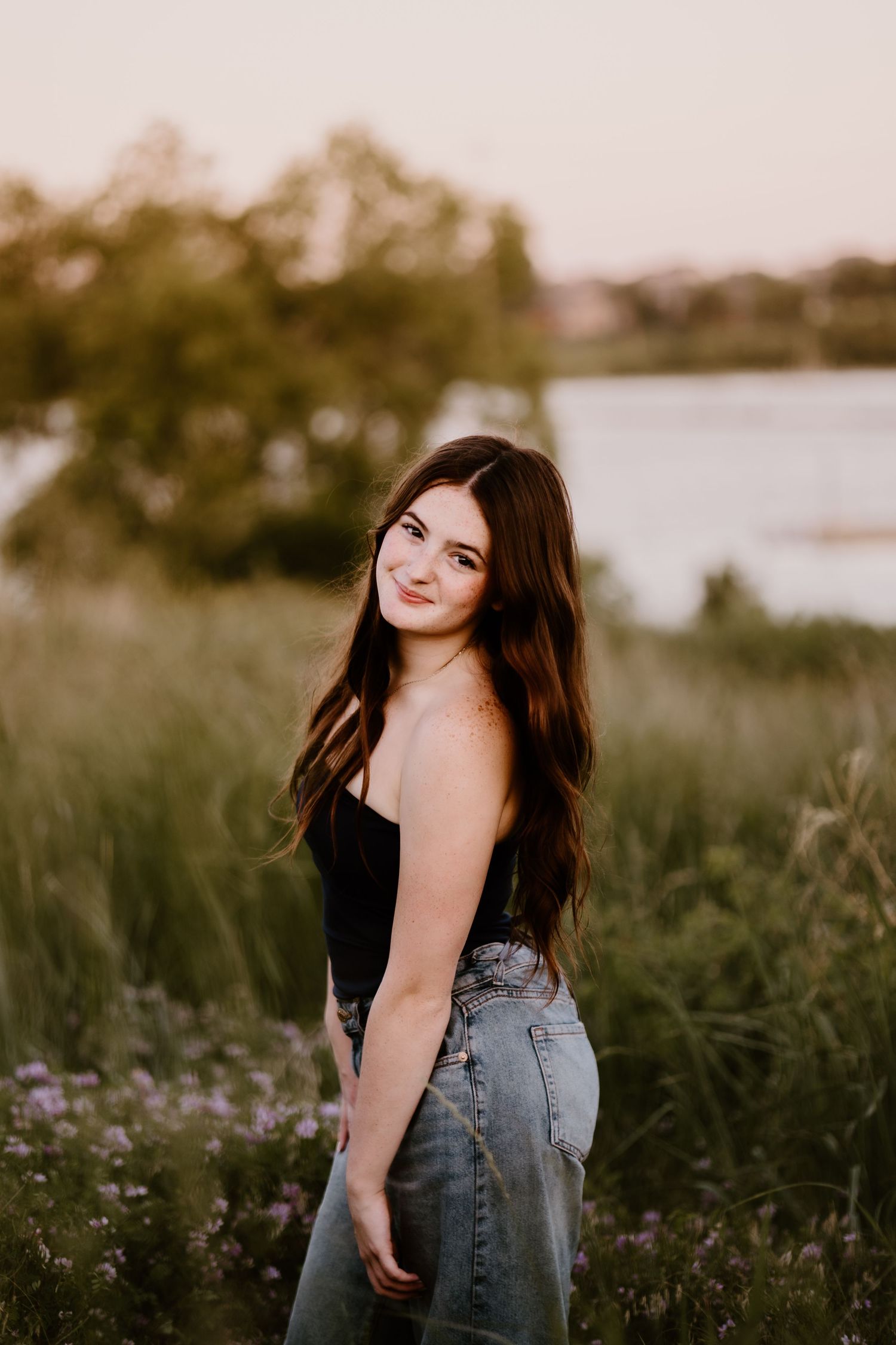Omaha & Lincoln senior photographer capturing authentic, stylish portraits across the Midwest that celebrate personality & confidence.