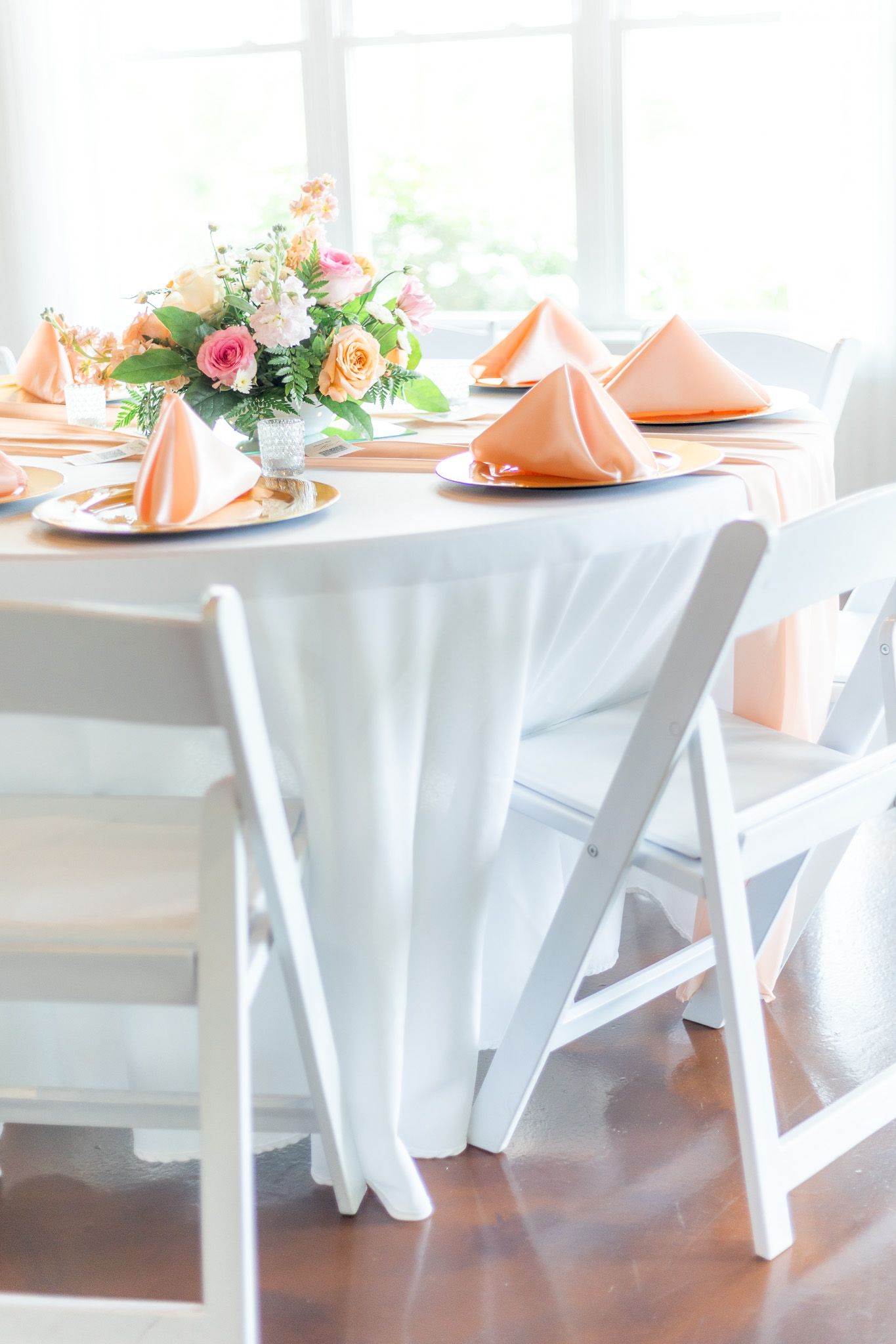 Wedding Photography. Bright and crisp, true to color. Soft and muted.