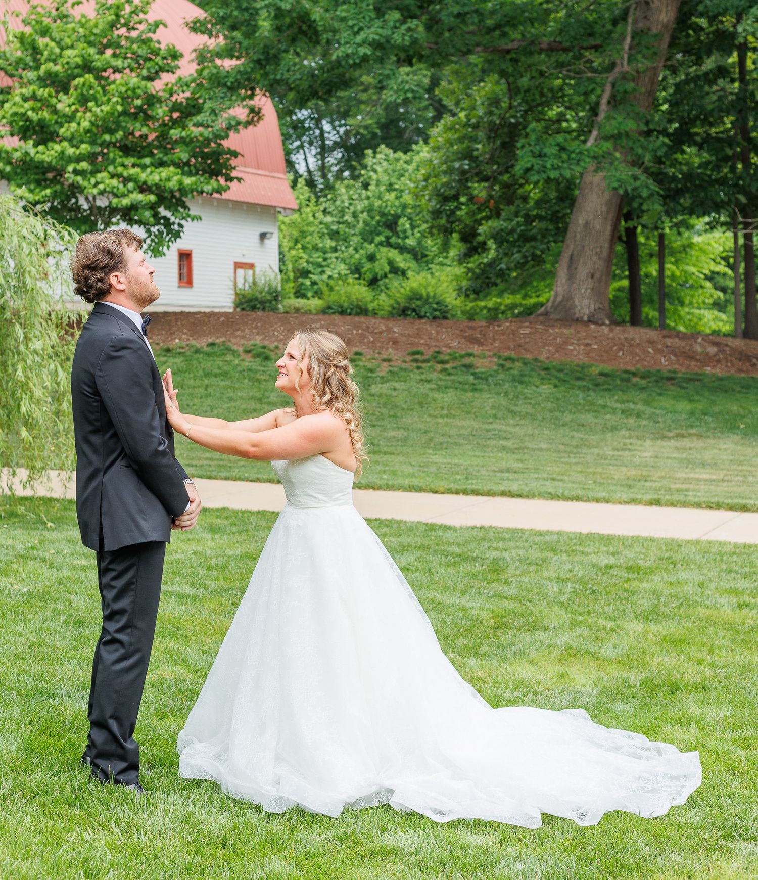 Wedding Photography. Bright and crisp, true to color.