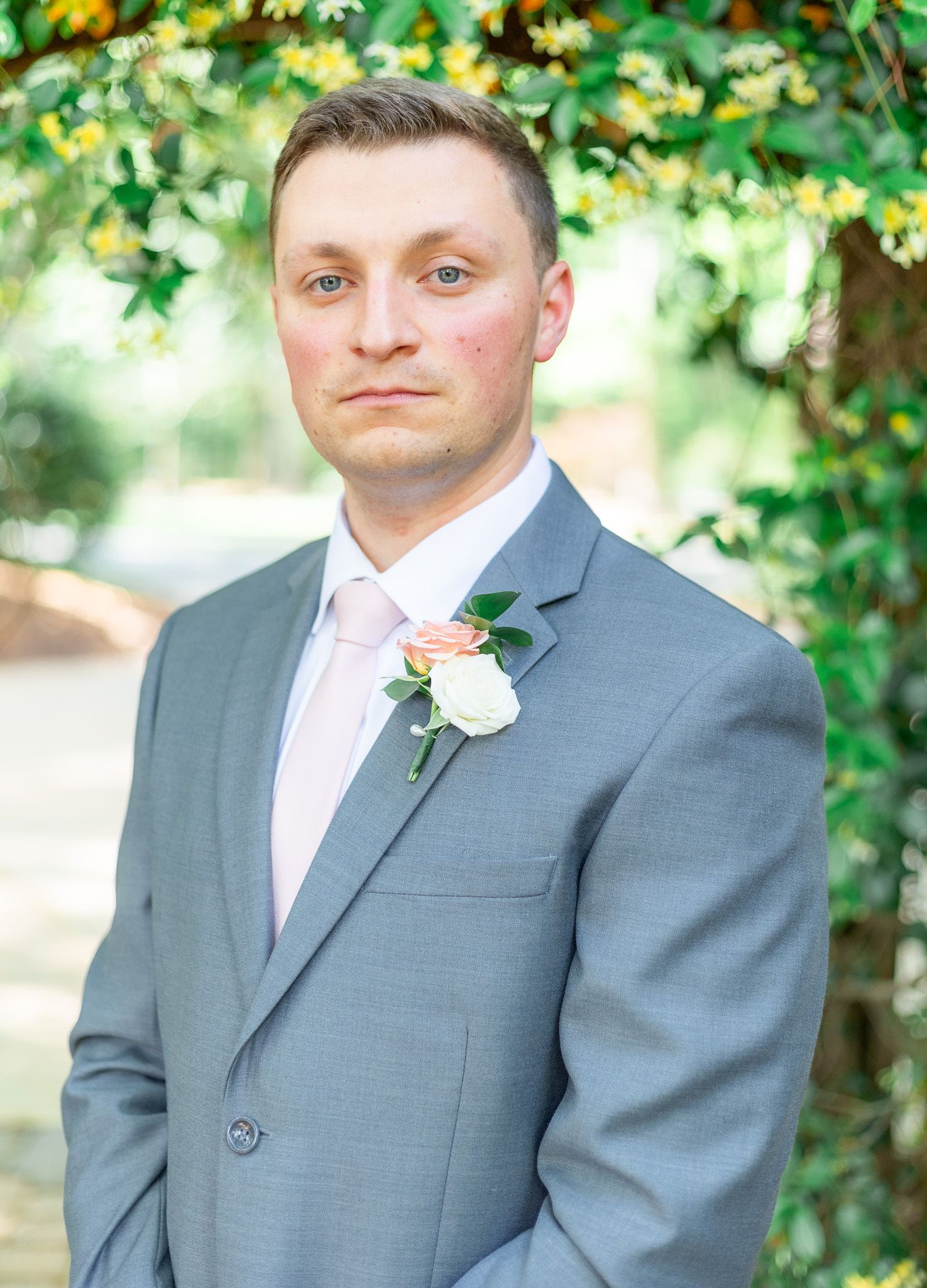Wedding Photography. Bright and crisp, true to color. Soft and muted.