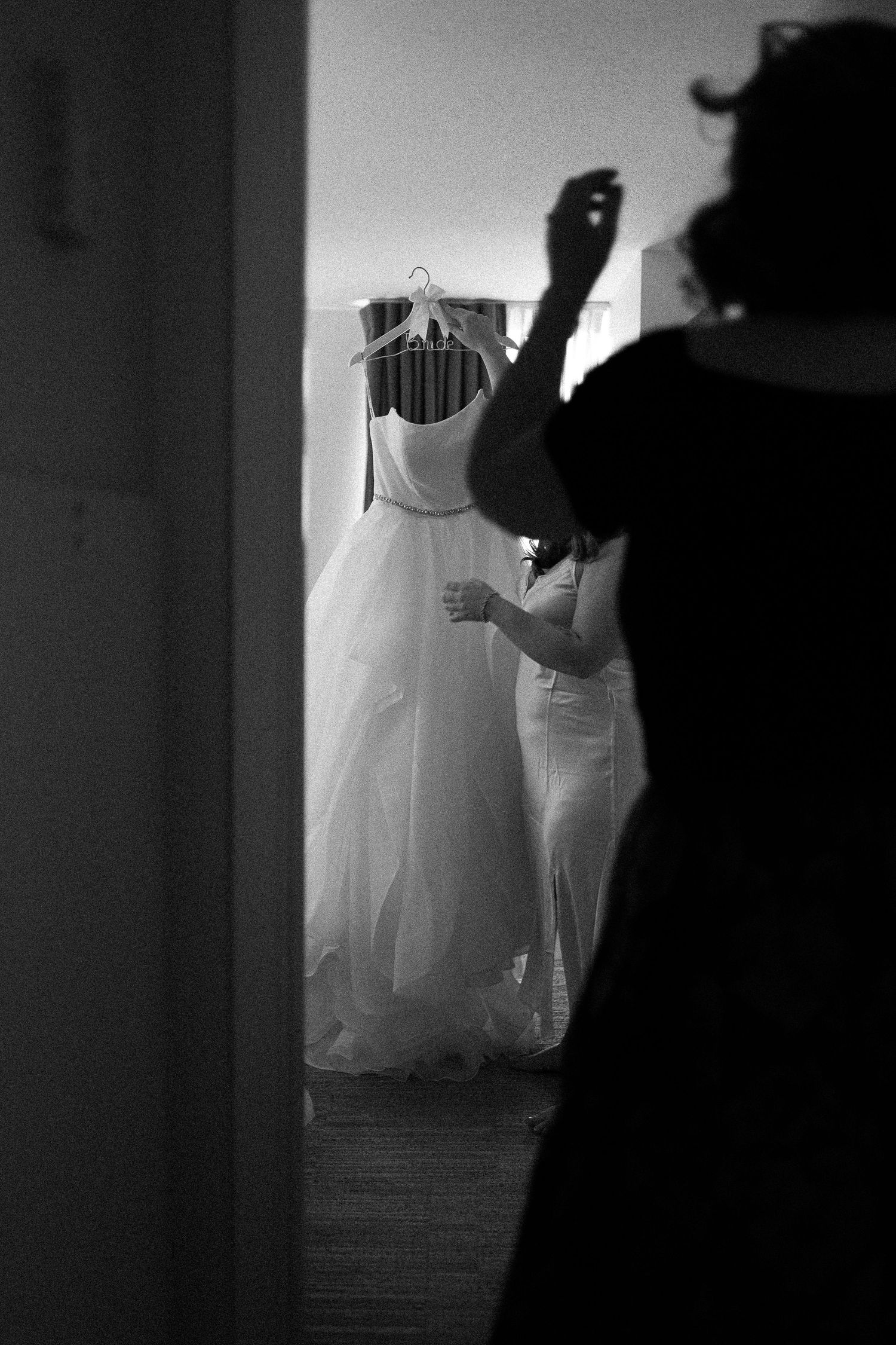 Ukranian orthodox wedding with a pit-stop at Fantasy Fair in Woodbine Mall. Intimate, theatrical with cotton-candy and vintage Photo Booth.
