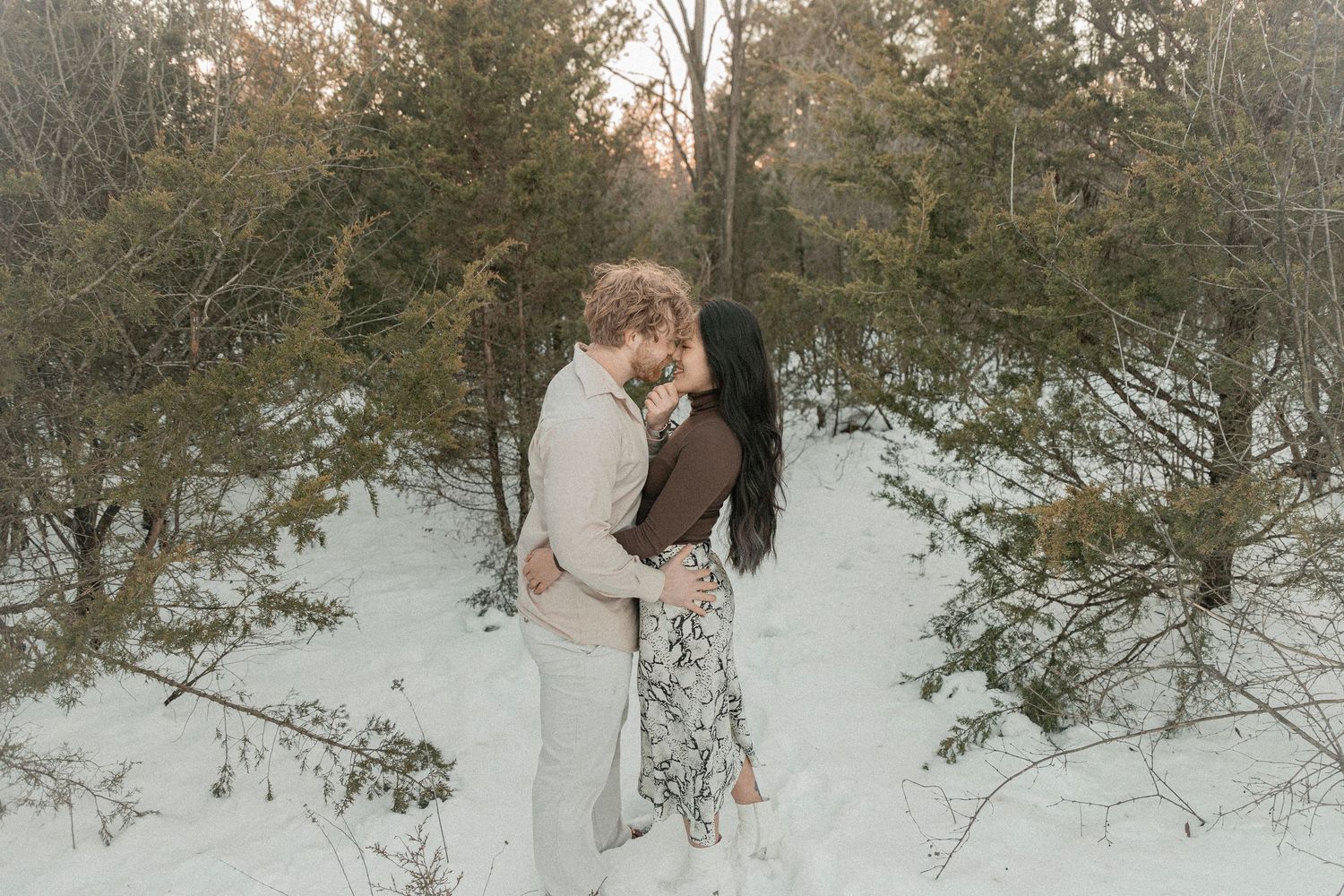 Ohio wedding photographer - Adeva Rae Photography - CoupleOhio wedding photographer - Adeva Rae Photog in field with hills - western attire.