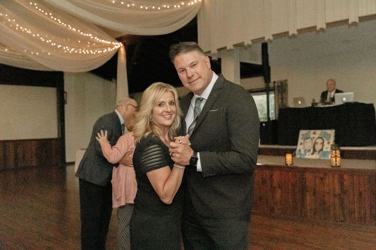 Cleveland, Ohio Wedding, Springvale Ballroom. Adeva Rae Photography