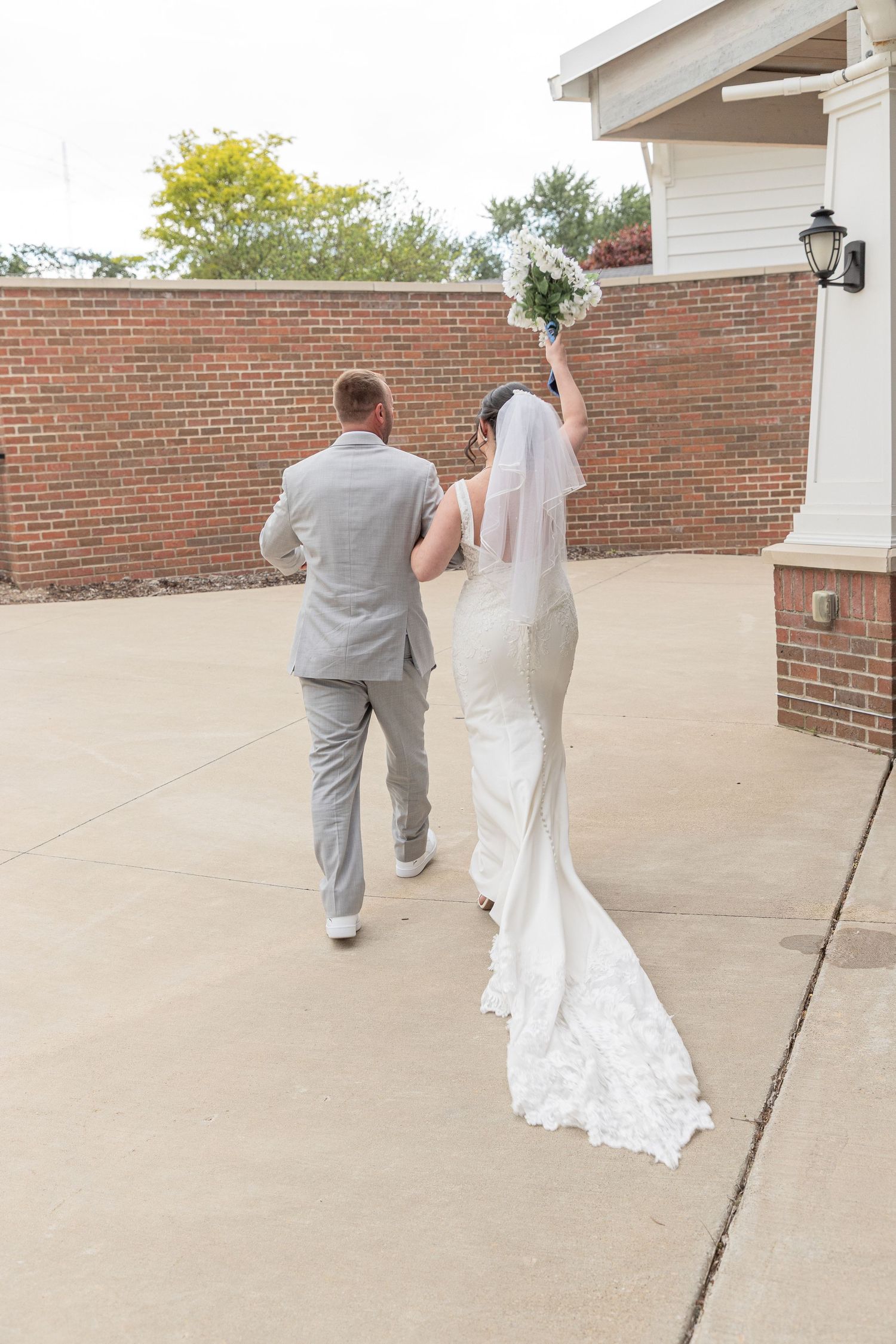 Cleveland, Ohio Wedding, Springvale Ballroom. Adeva Rae Photography