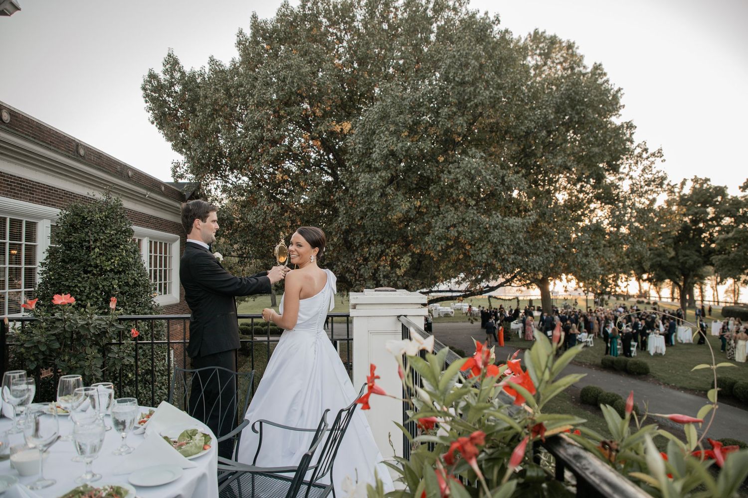 The Louisville Boat Club Wedding, Louisville, Kentucky - Adeva Rae Photography