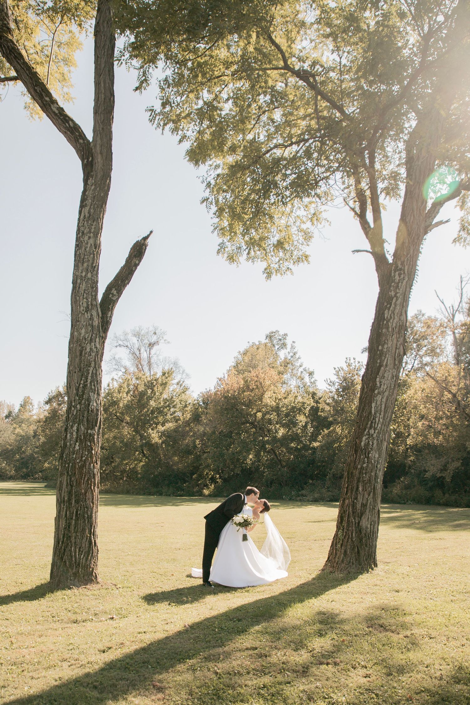 The Louisville Boat Club Wedding, Louisville, Kentucky - Adeva Rae Photography