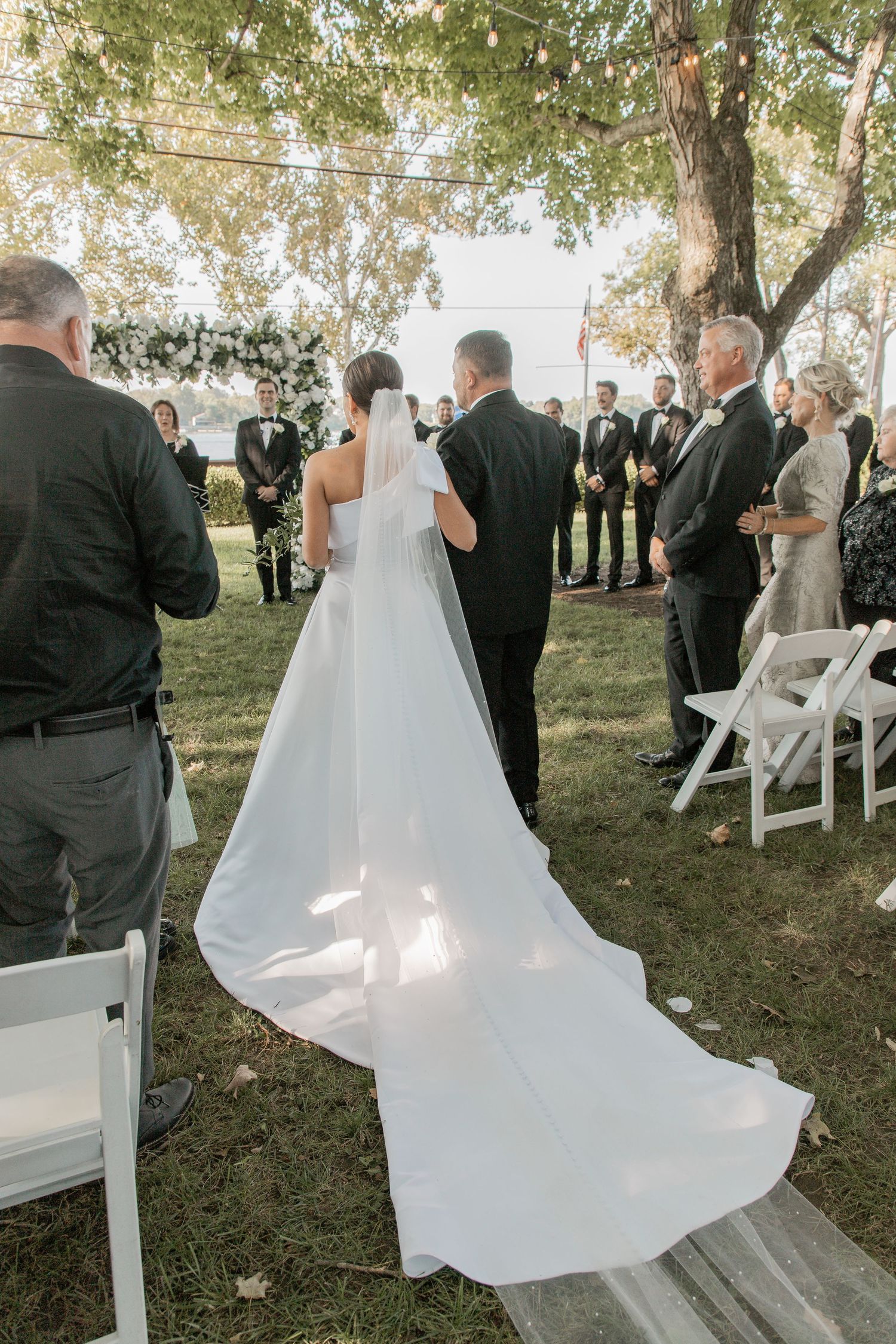 The Louisville Boat Club Wedding, Louisville, Kentucky - Adeva Rae Photography