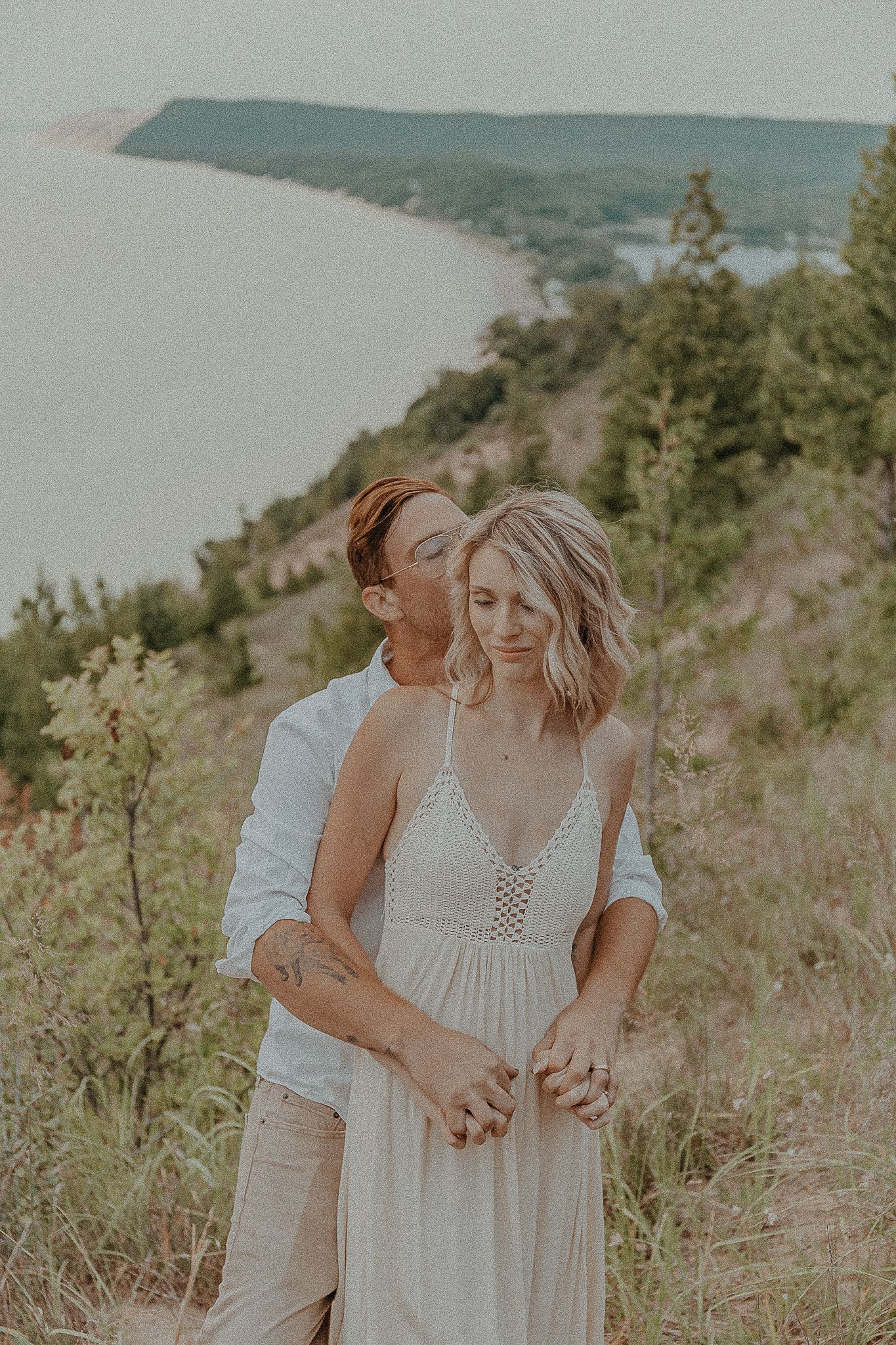 Empire Bluff Trail Engagement Session / Adeva Rae Photography / Ohio Wedding Photographer