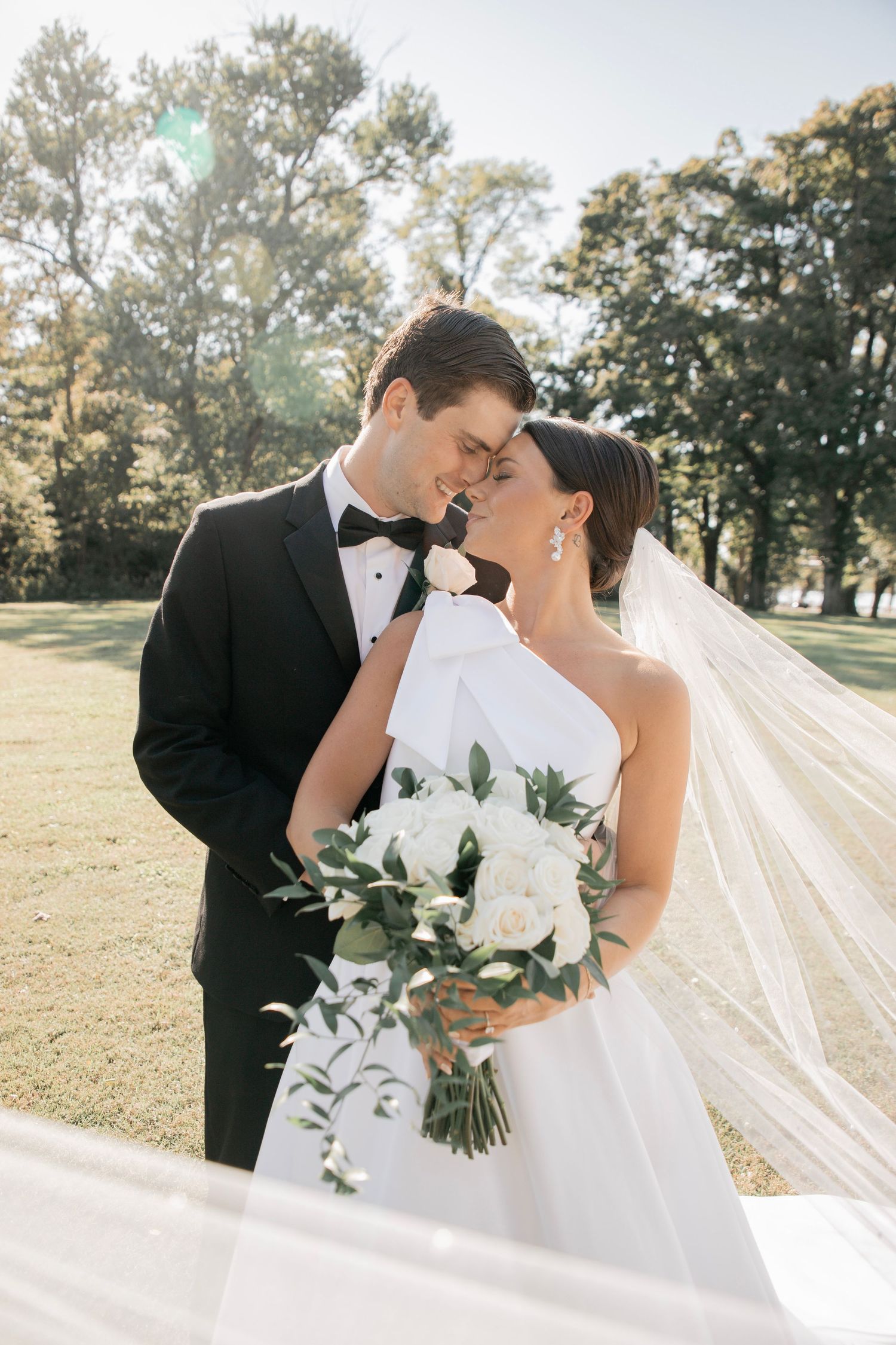 The Louisville Boat Club Wedding, Louisville, Kentucky - Adeva Rae Photography