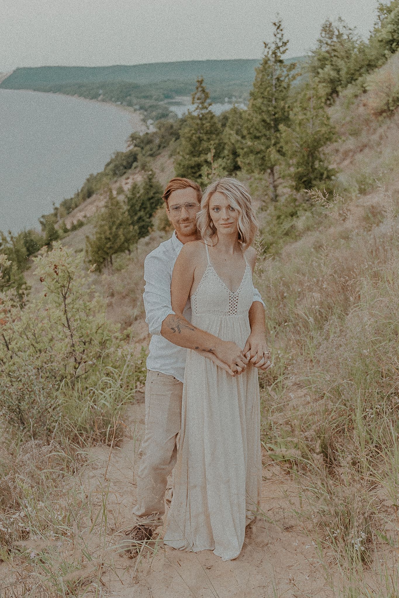Empire Bluff Trail Engagement Session / Adeva Rae Photography / Ohio Wedding Photographer